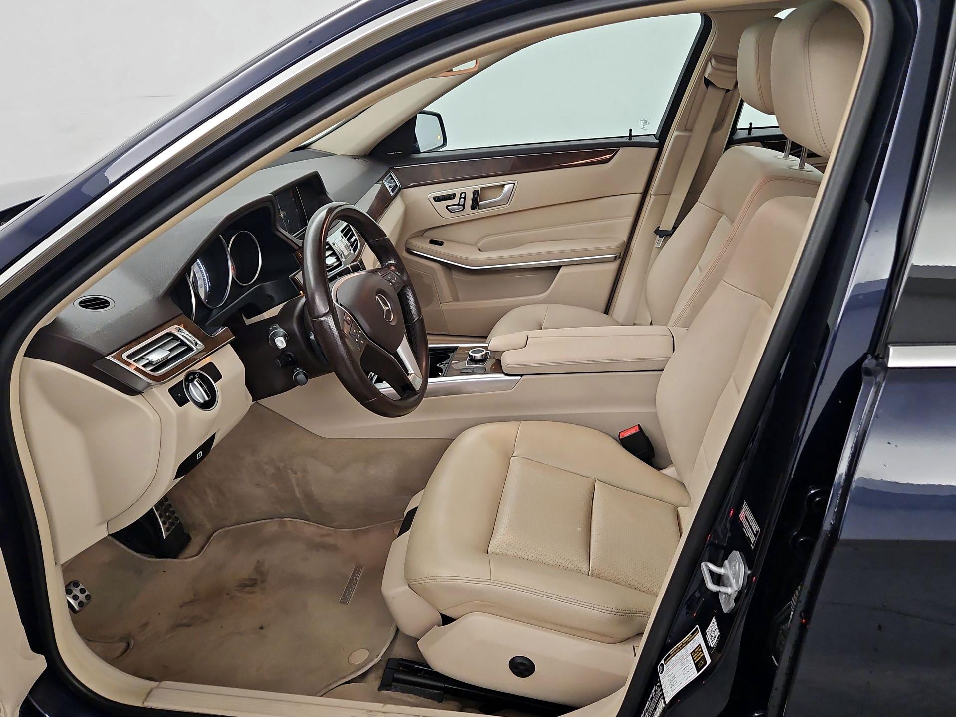 Thumbnail: 2016 Mercedes-Benz E-Class - 11