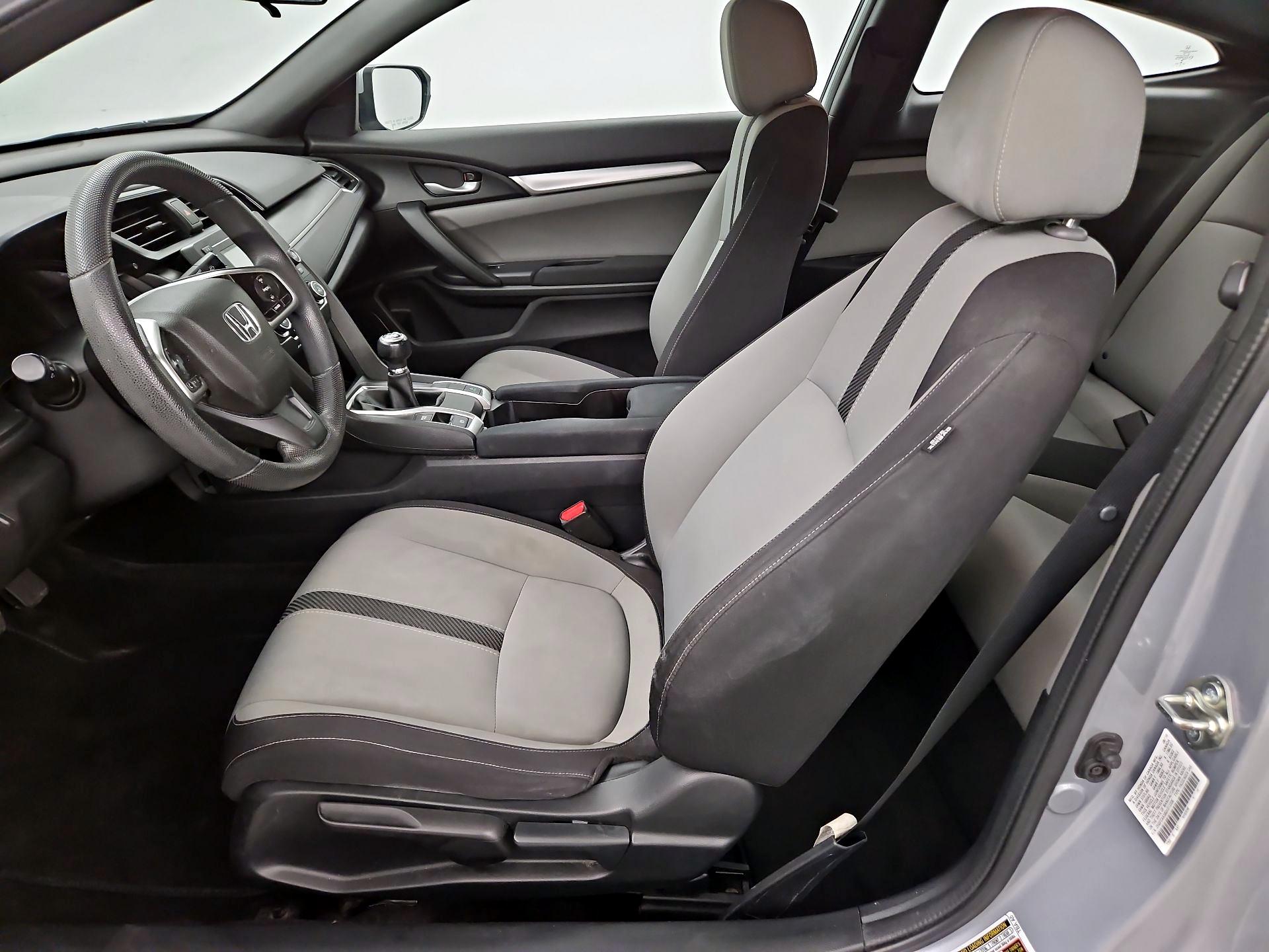 Thumbnail: 2016 Honda Civic - 11