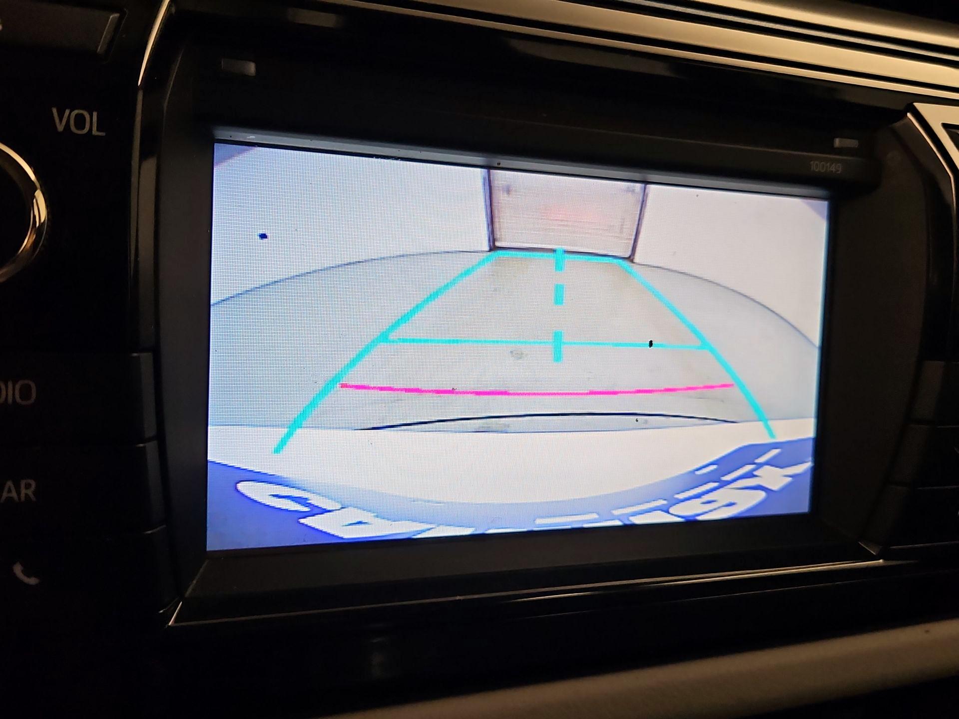 Thumbnail: 2015 Toyota Corolla - 14