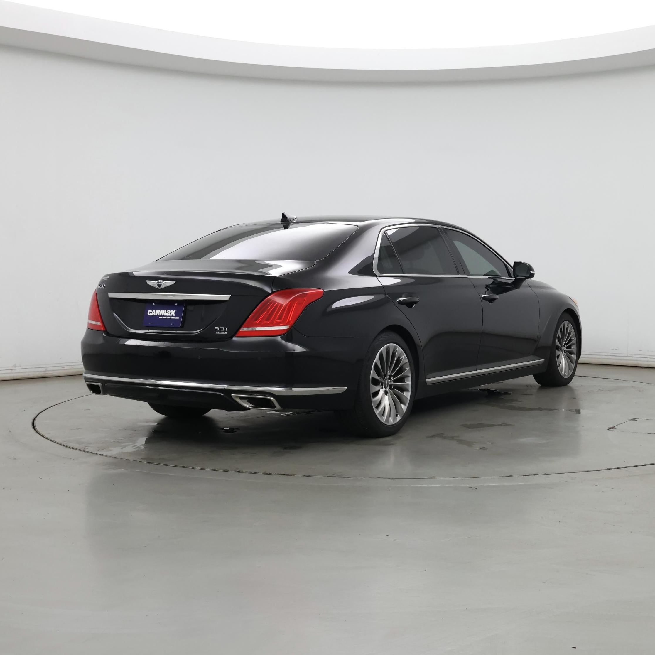 Thumbnail: 2017 Genesis G90 - 8