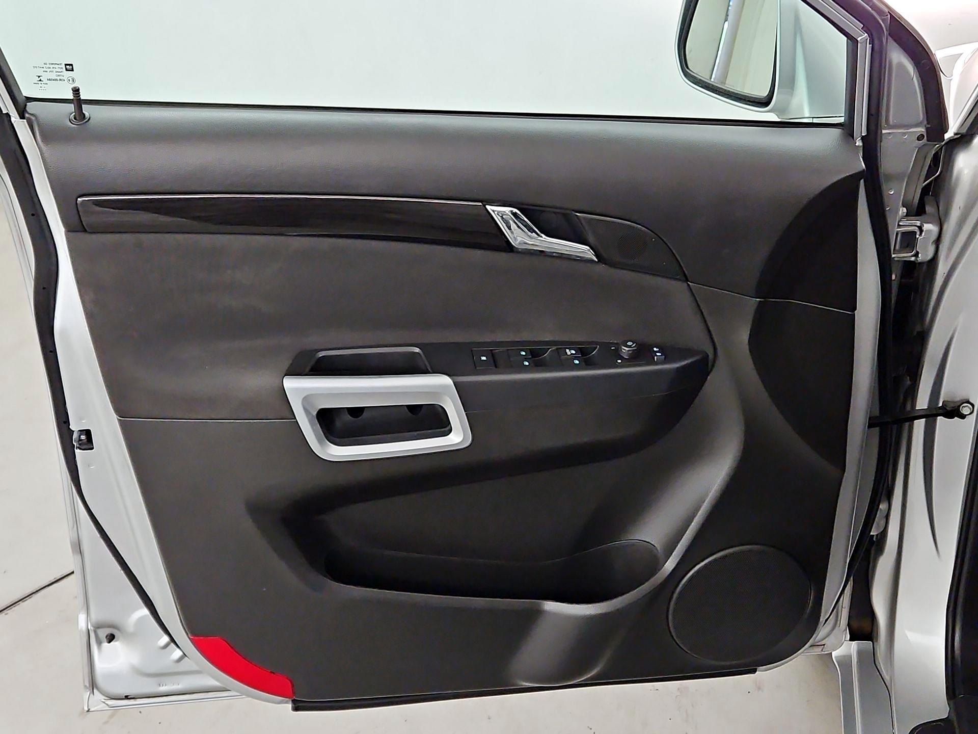 Thumbnail: 2015 Chevrolet Captiva Sport - 12