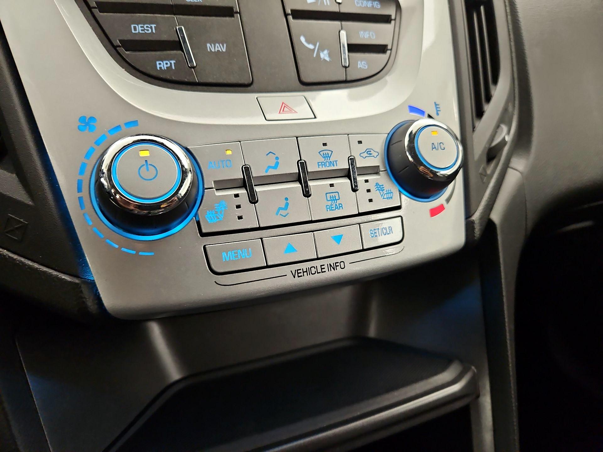 Thumbnail: 2016 Chevrolet Equinox - 15