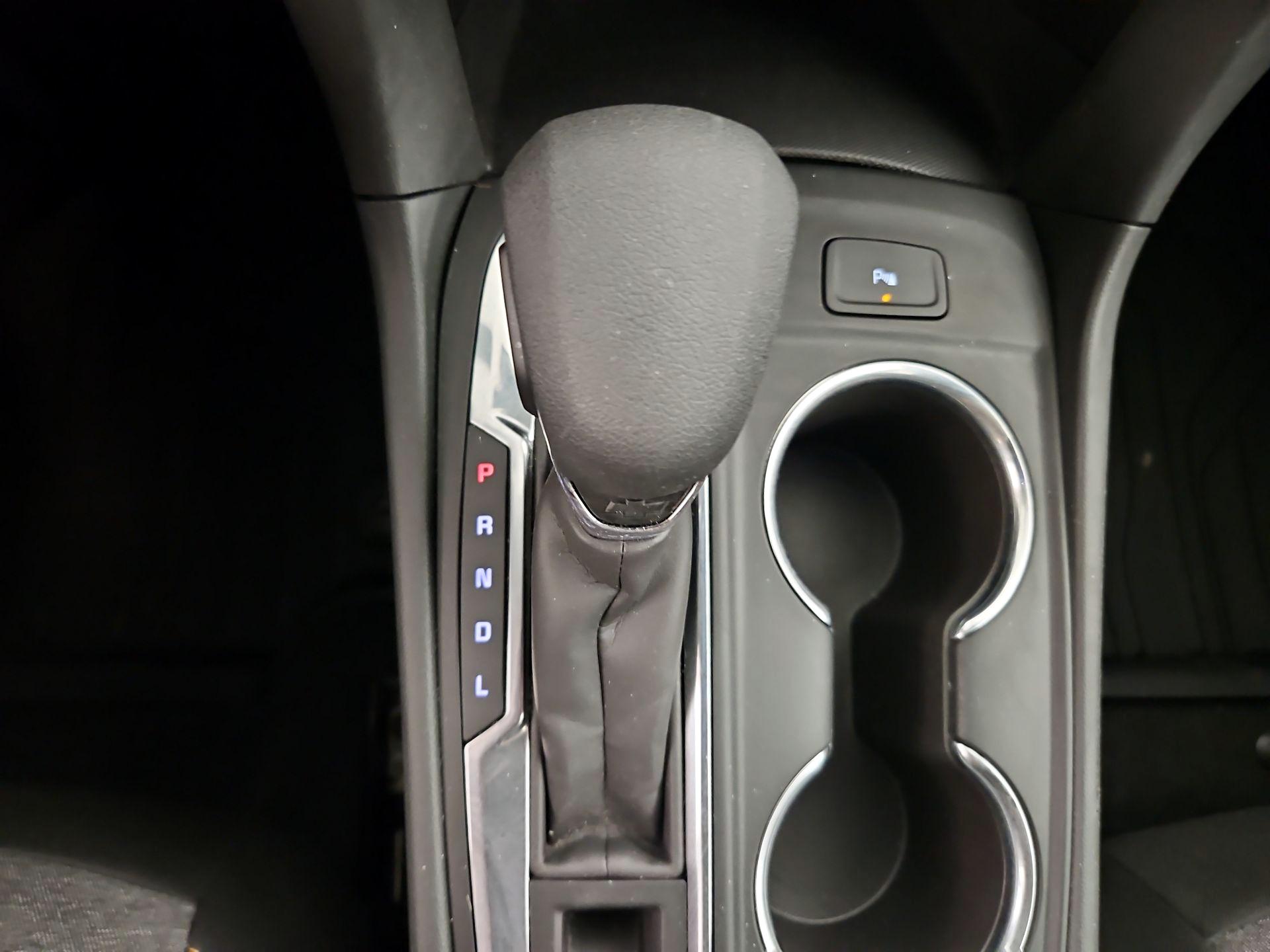 Thumbnail: 2023 Chevrolet Equinox - 17