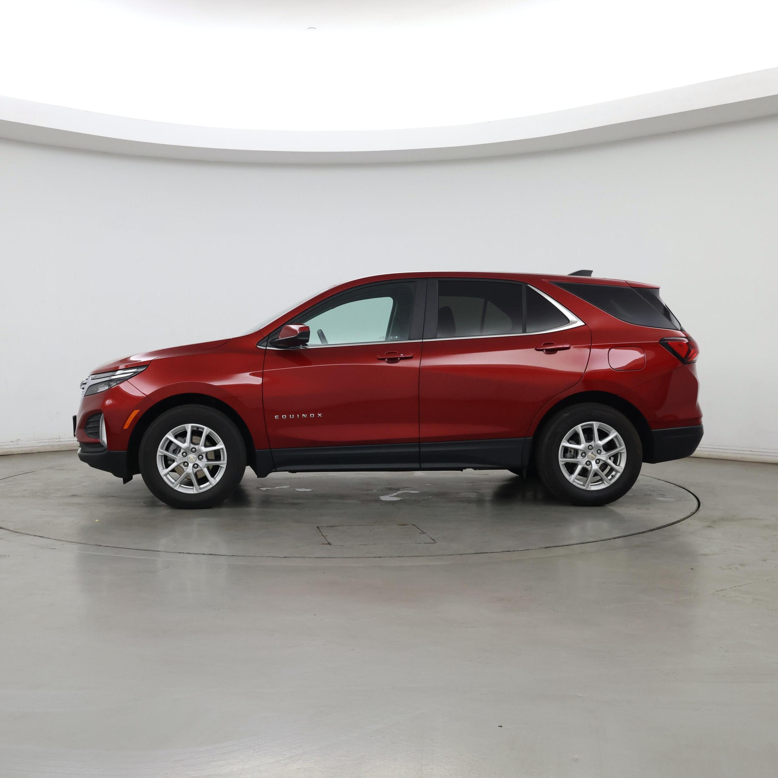 Thumbnail: 2023 Chevrolet Equinox - 3