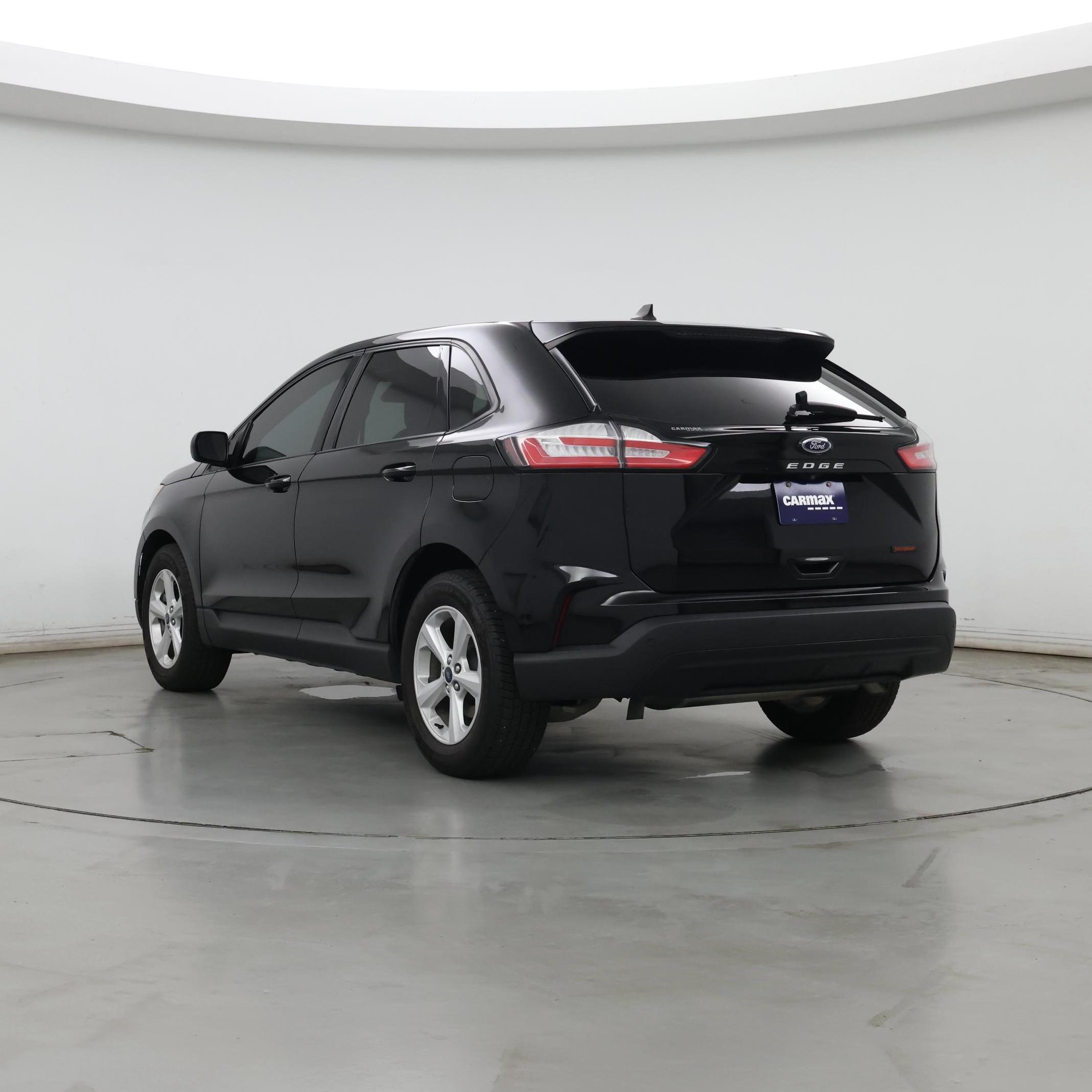 Thumbnail: 2021 Ford Edge - 2