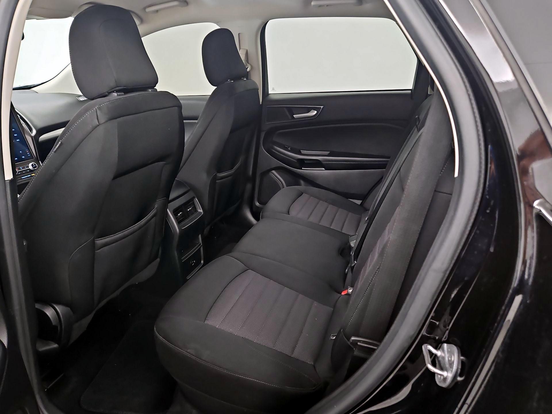 Thumbnail: 2021 Ford Edge - 19