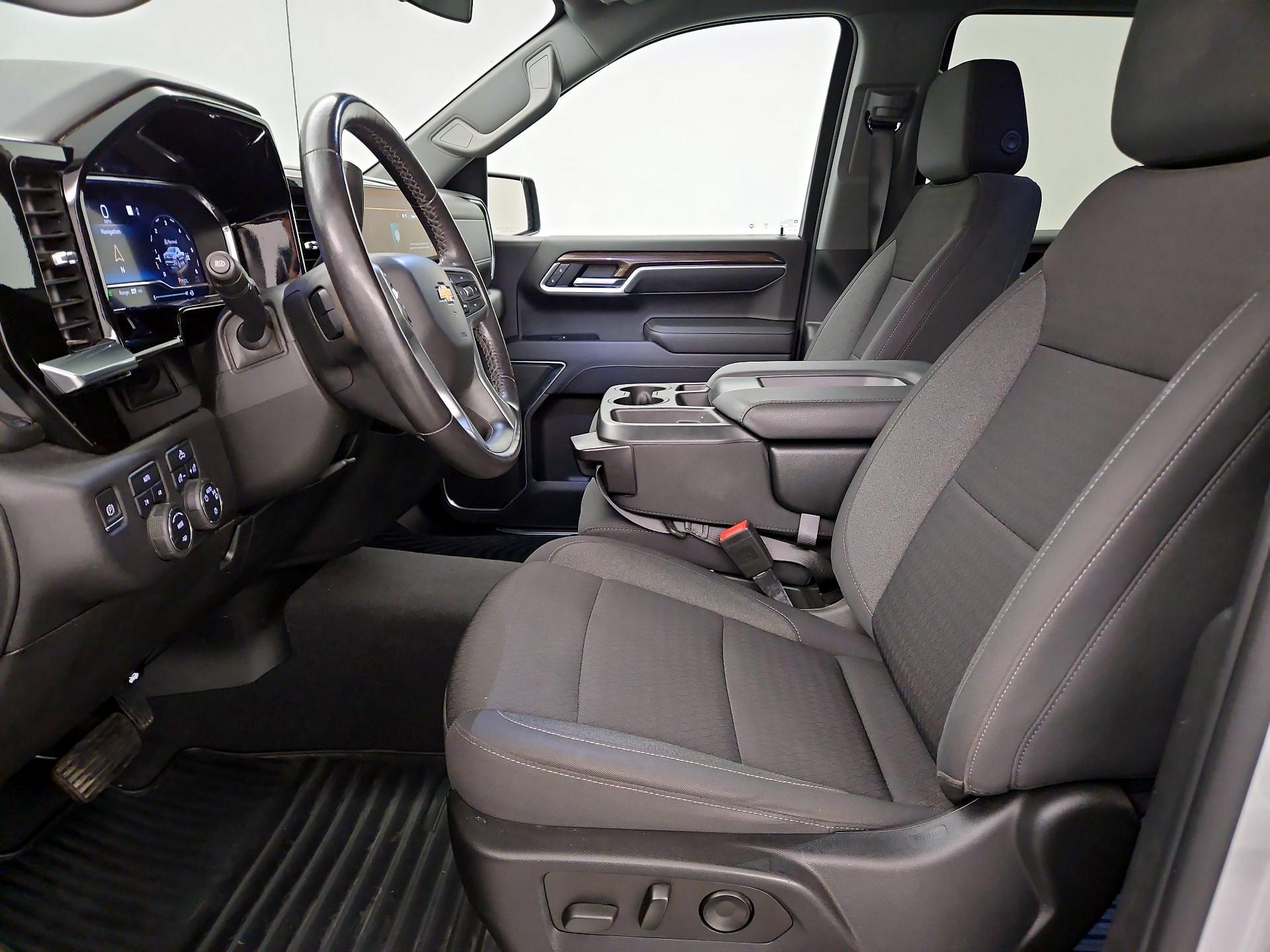 Thumbnail: 2022 Chevrolet Silverado 1500 - 11