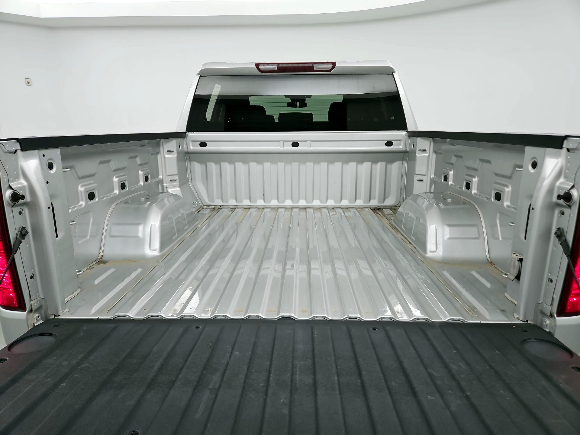 Thumbnail: 2022 Chevrolet Silverado 1500 - 20