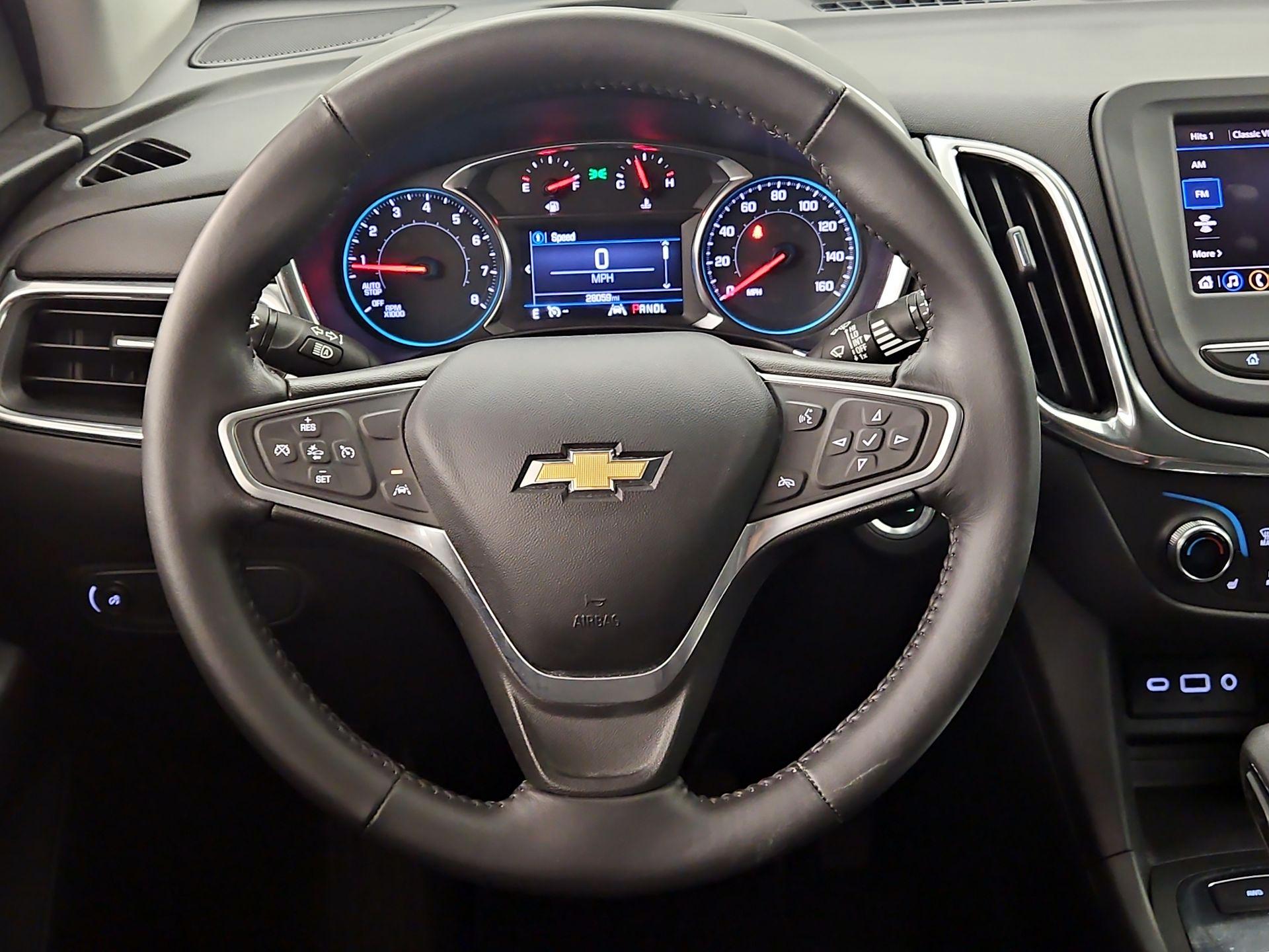 Thumbnail: 2022 Chevrolet Equinox - 10