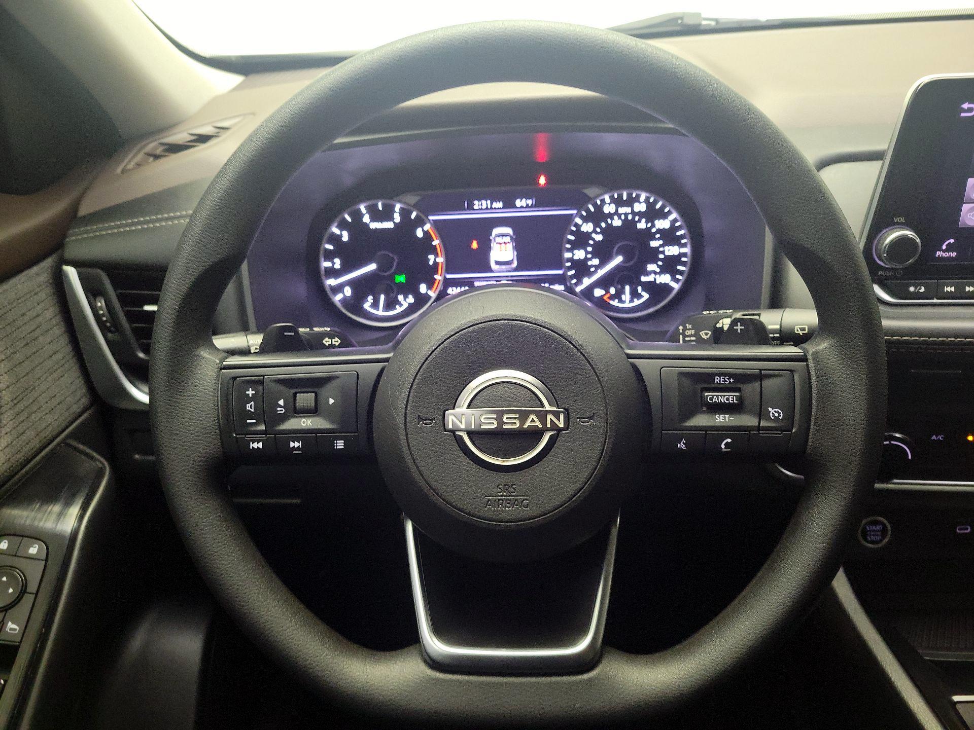 Thumbnail: 2023 Nissan Rogue - 10