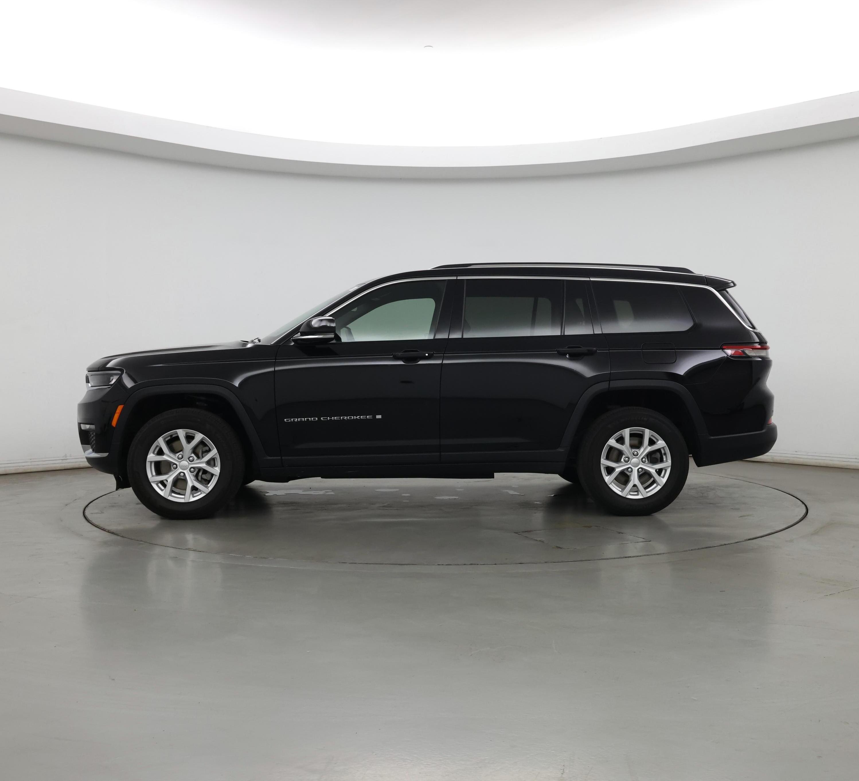 Thumbnail: 2023 Jeep Grand Cherokee L - 3