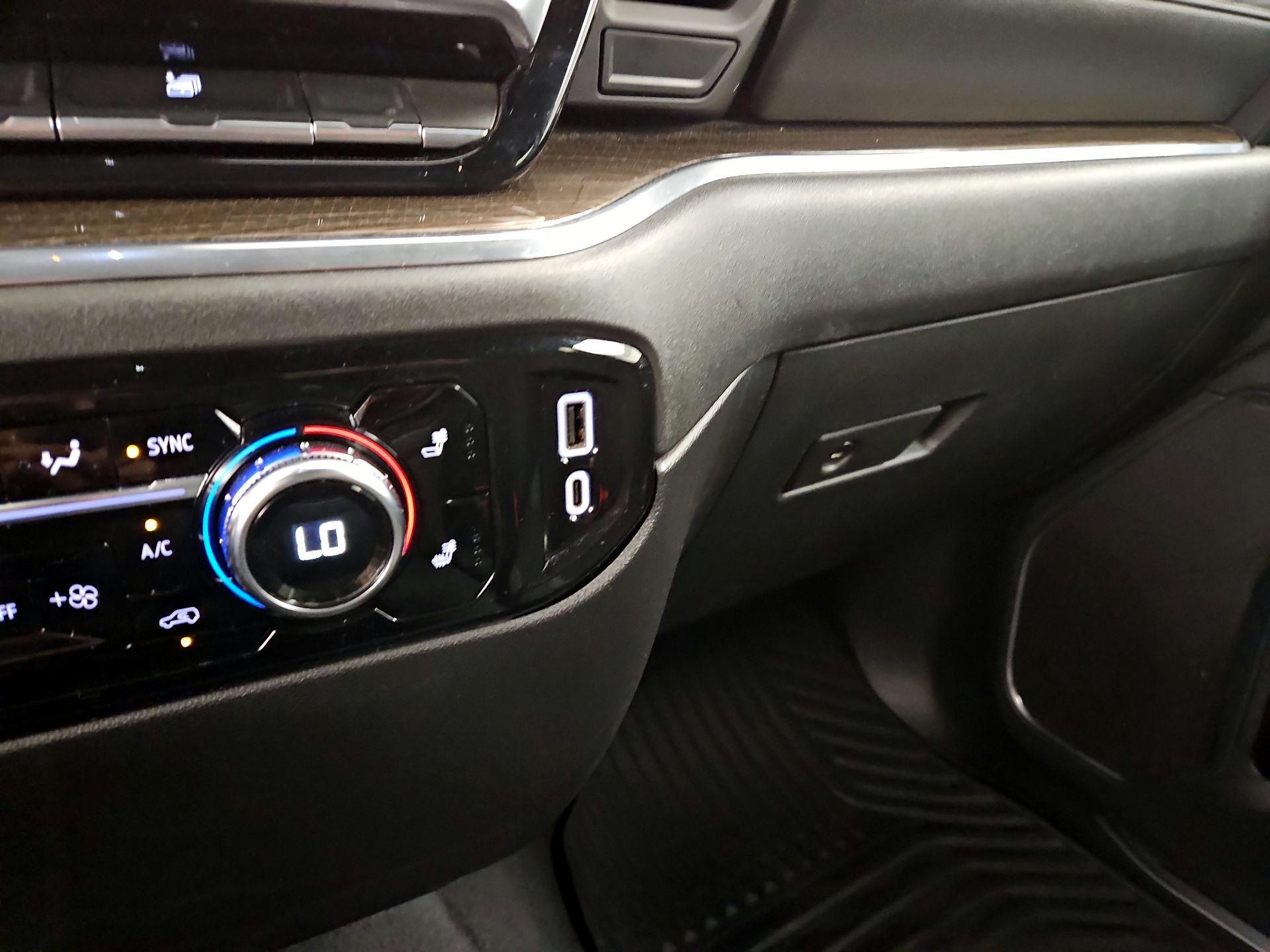 Thumbnail: 2023 GMC Sierra 1500 - 18