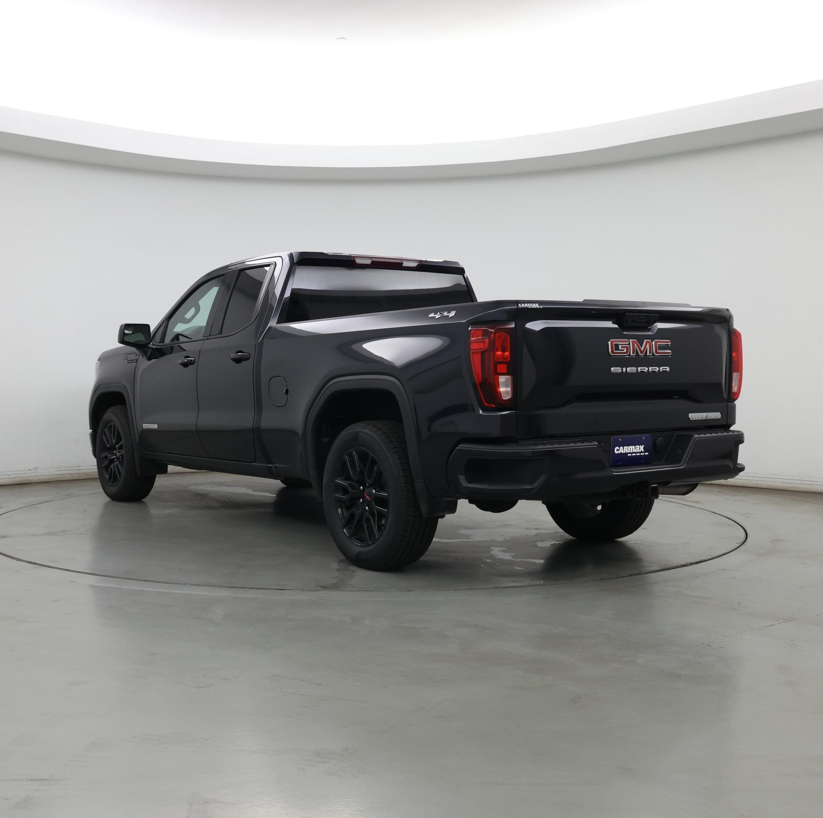 Thumbnail: 2023 GMC Sierra 1500 - 2