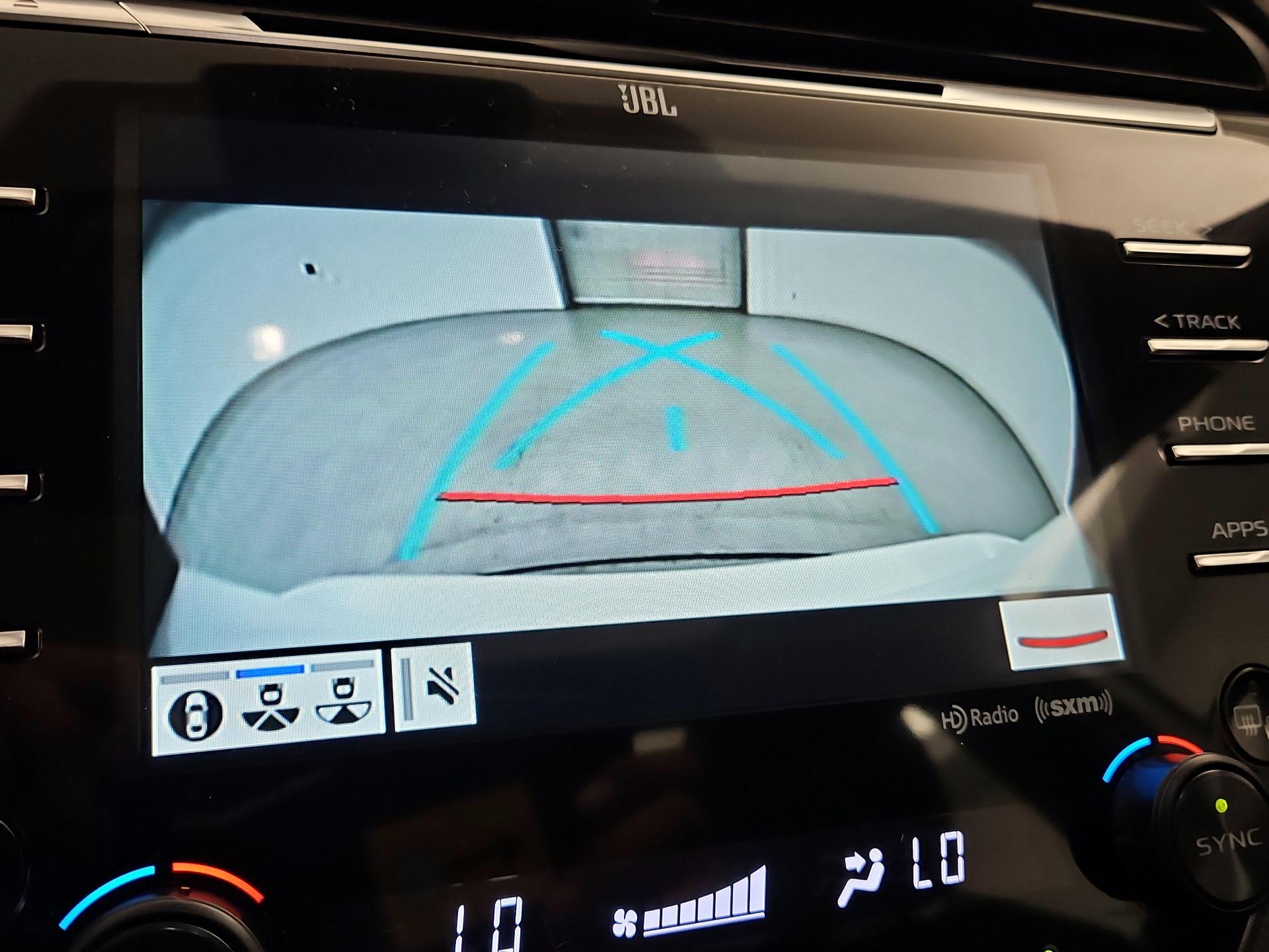 Thumbnail: 2019 Toyota Camry - 15