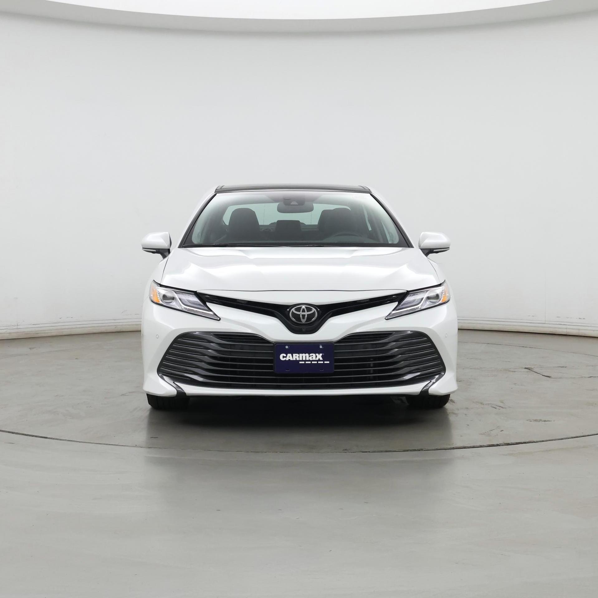Thumbnail: 2019 Toyota Camry - 5
