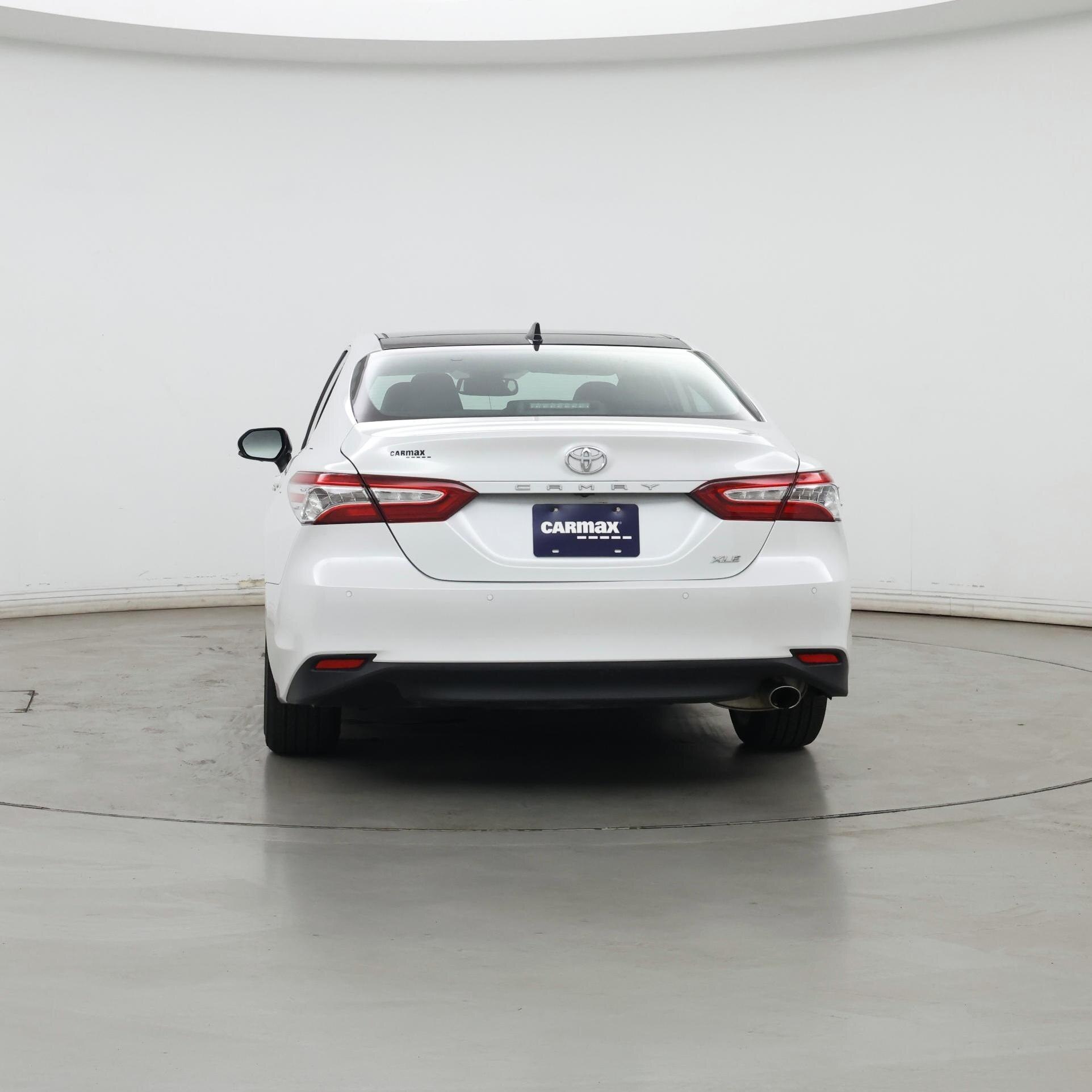 Thumbnail: 2019 Toyota Camry - 6