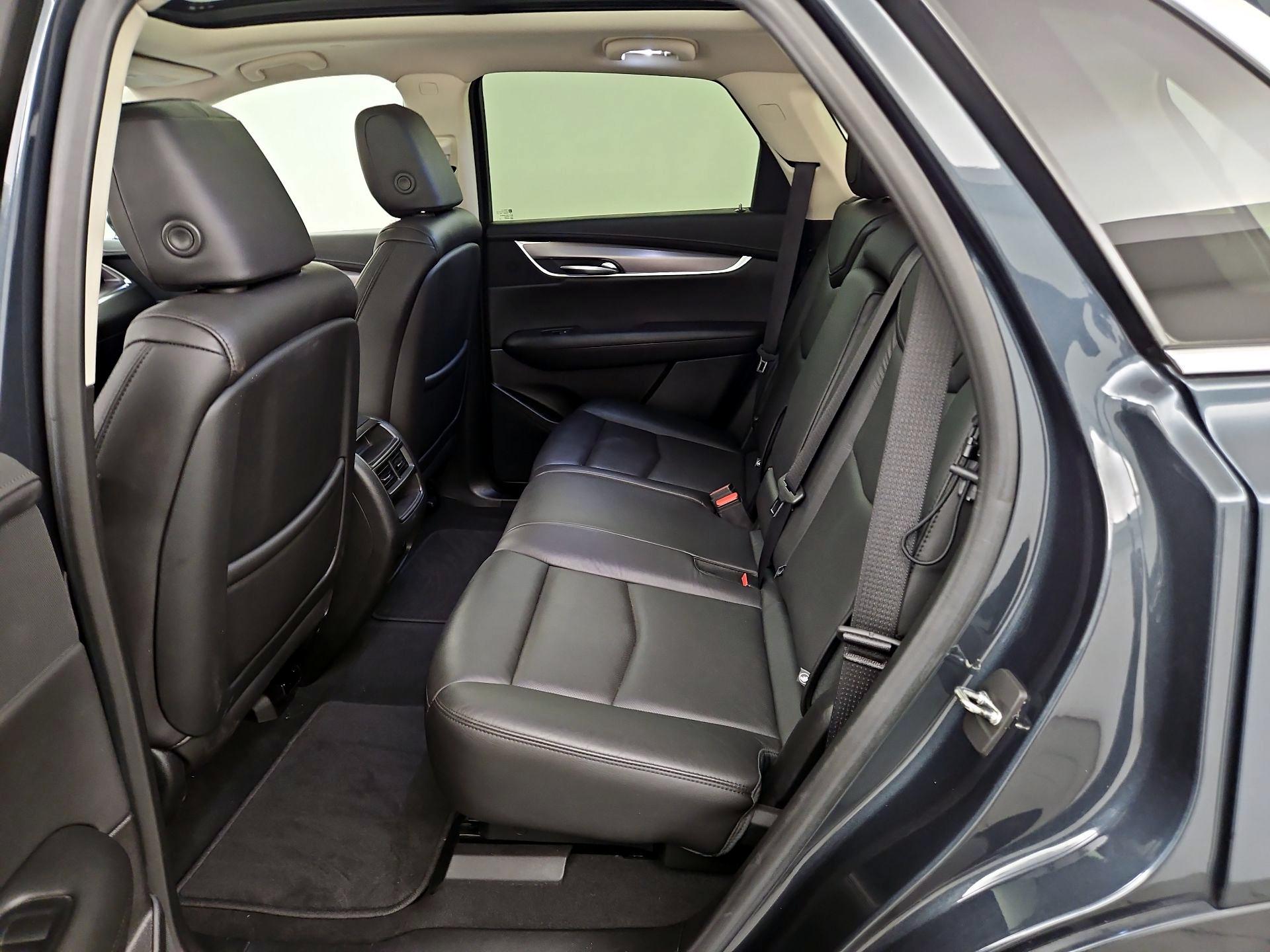 Thumbnail: 2019 Cadillac XT5 - 19
