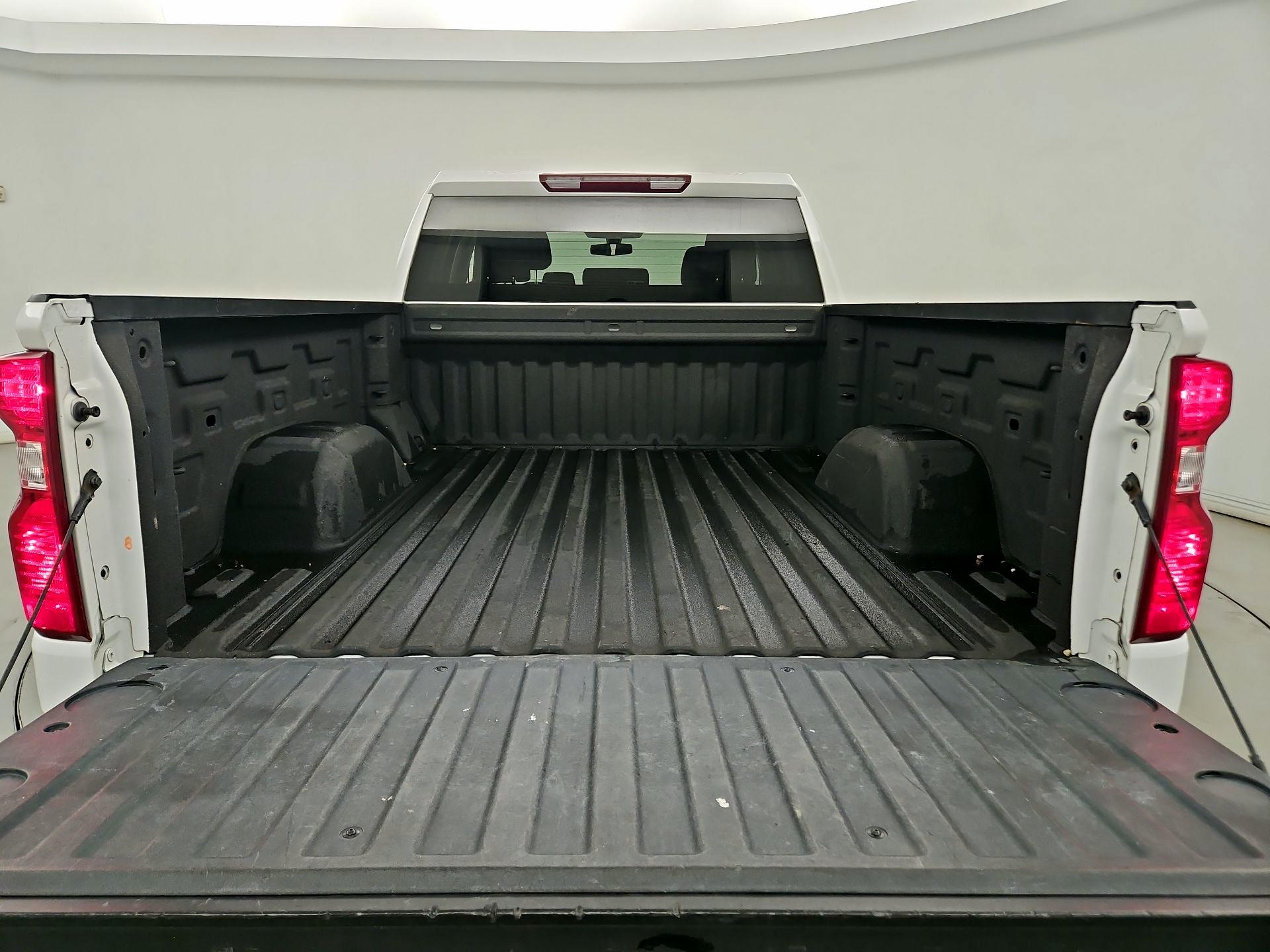Thumbnail: 2019 Chevrolet Silverado 1500 - 20