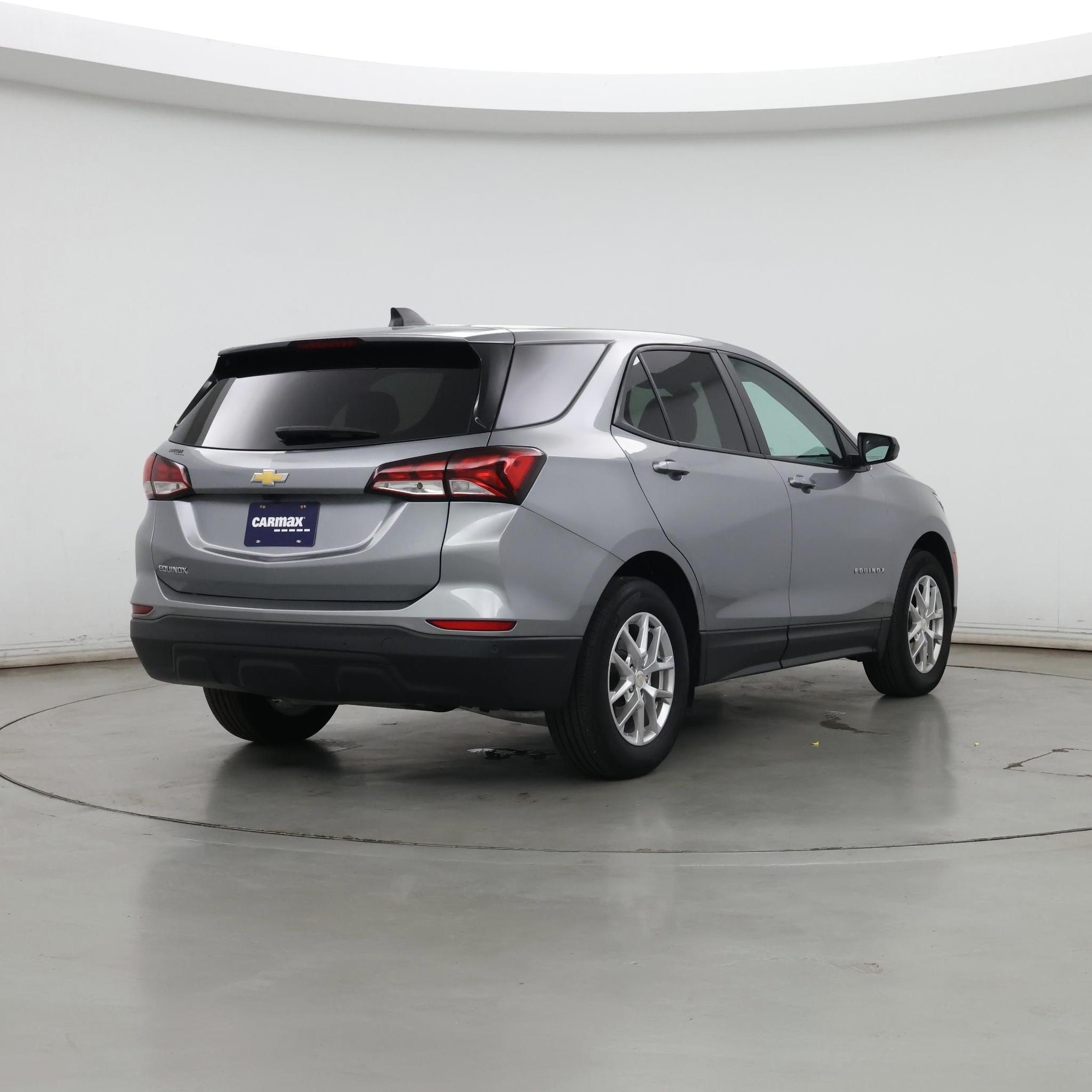Thumbnail: 2023 Chevrolet Equinox - 8