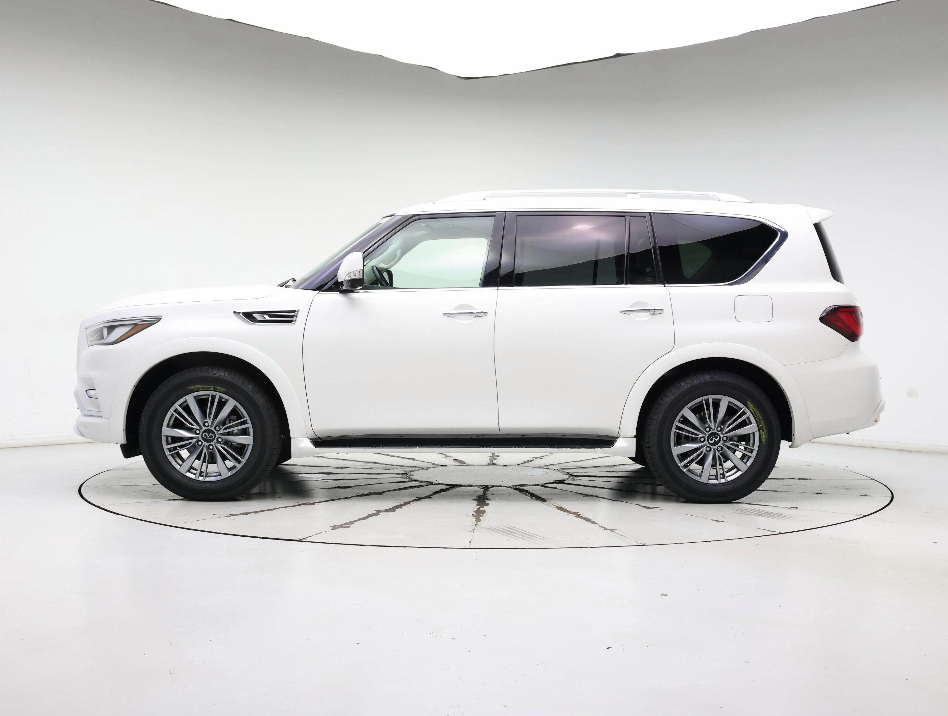 Thumbnail: 2022 INFINITI QX80 - 3