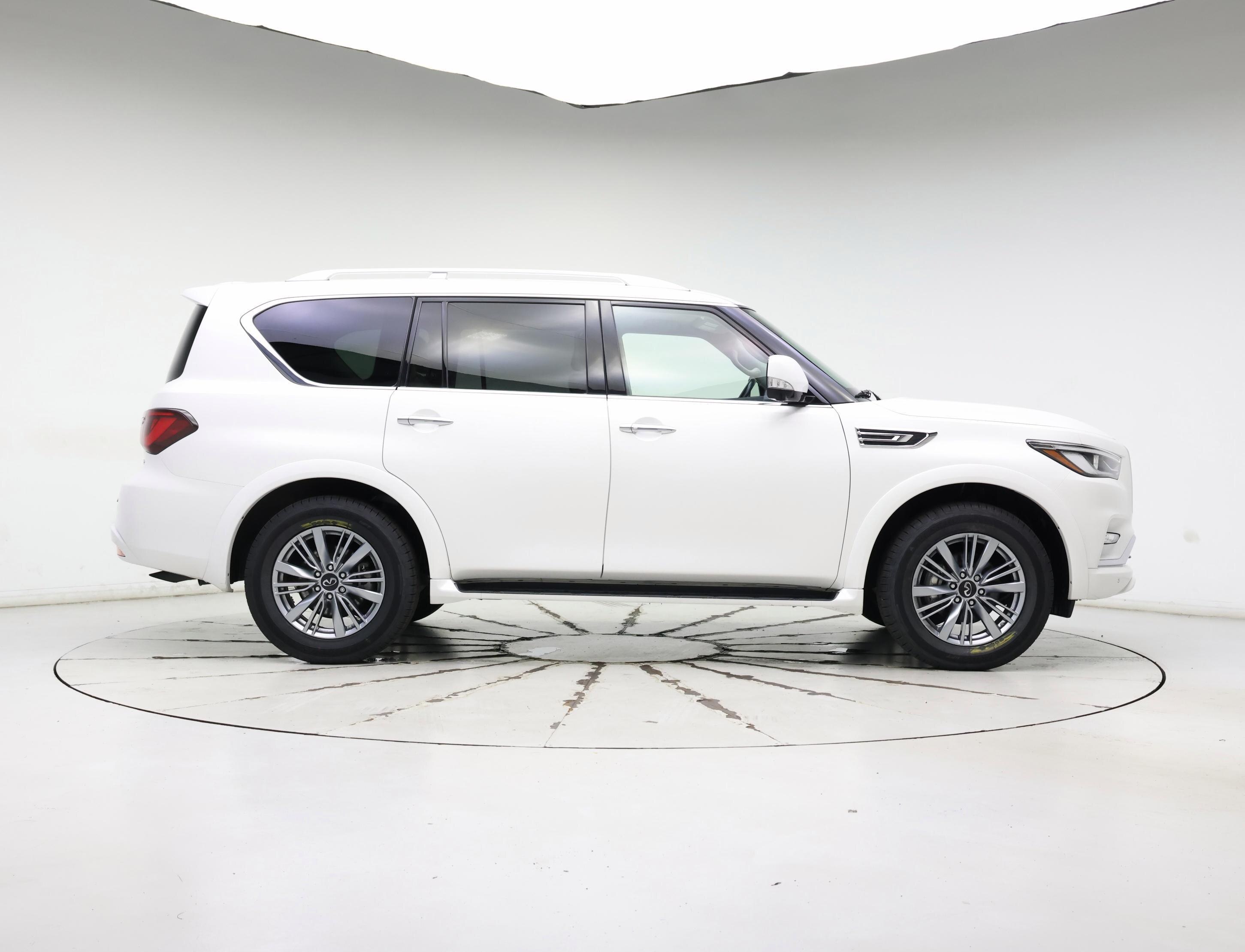 Thumbnail: 2022 INFINITI QX80 - 7