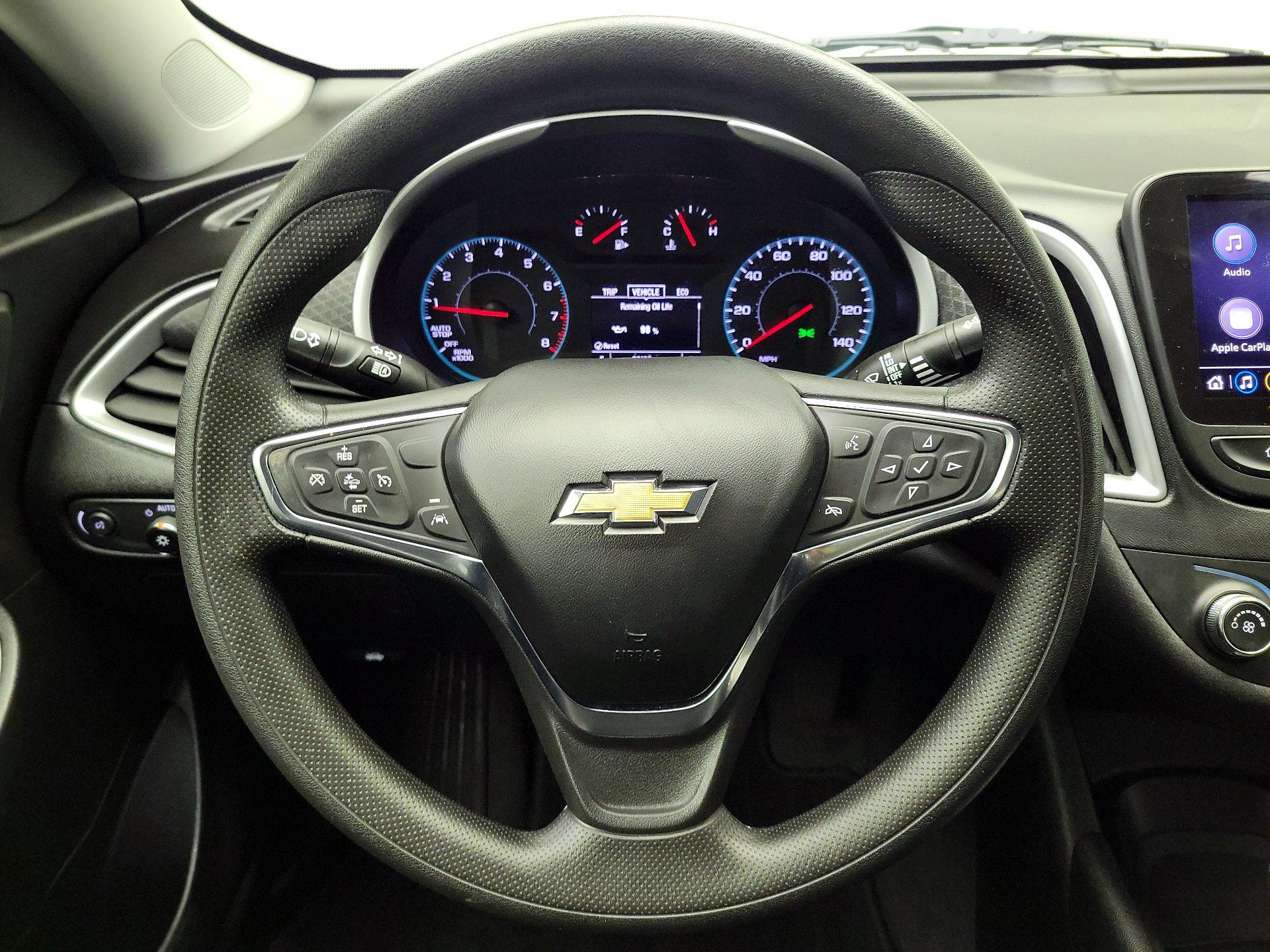 Thumbnail: 2023 Chevrolet Malibu - 10