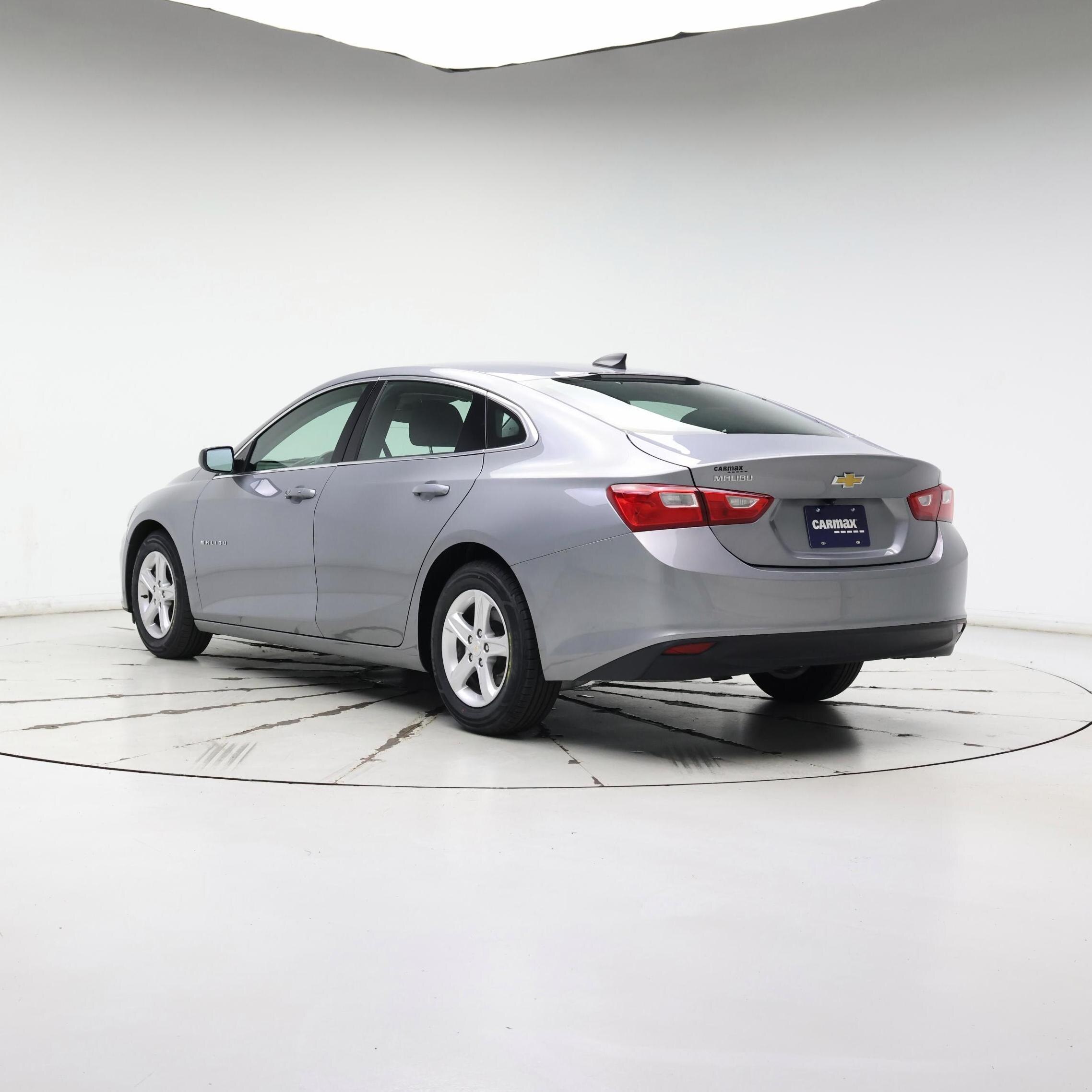 Thumbnail: 2023 Chevrolet Malibu - 2