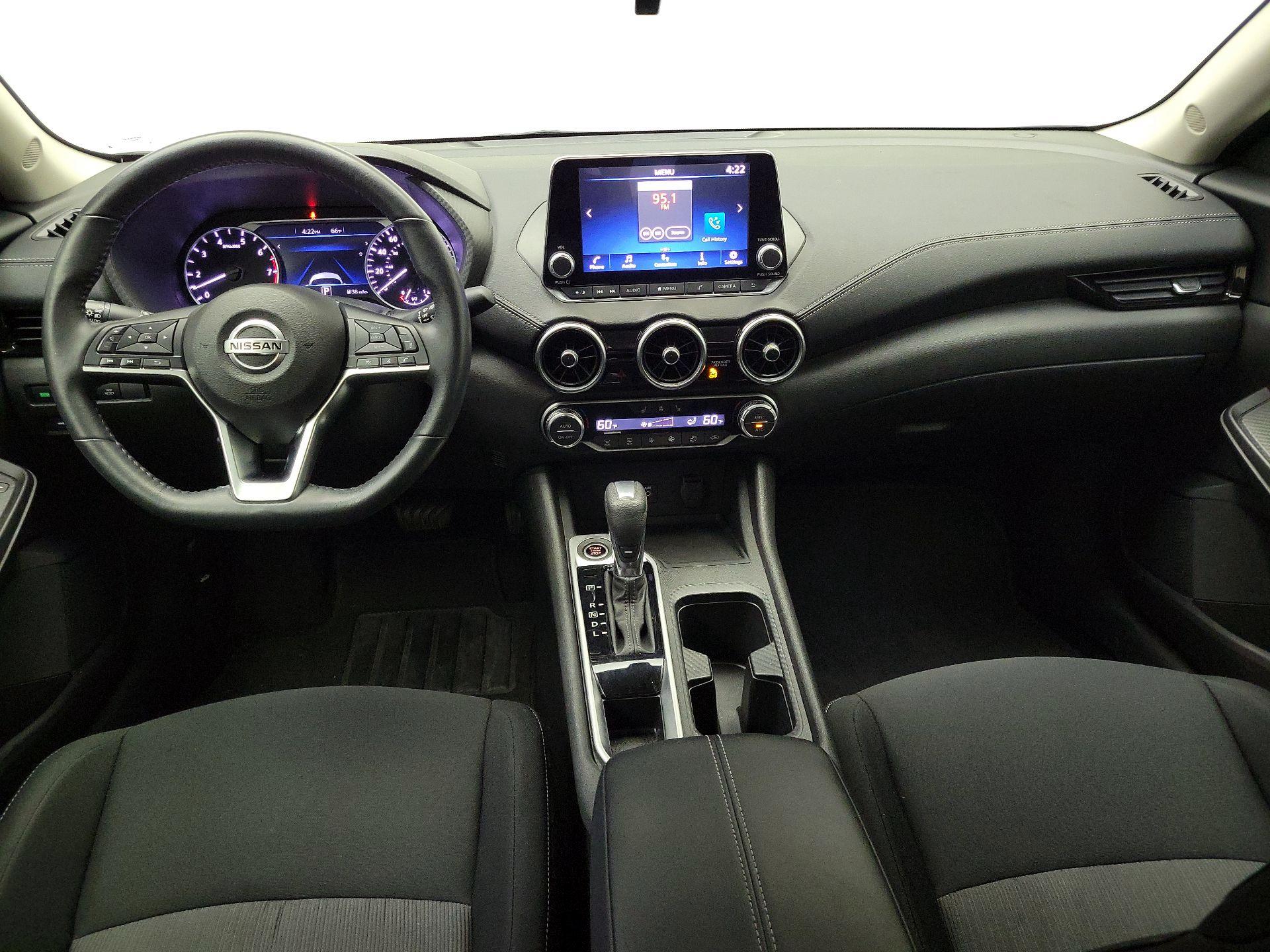Thumbnail: 2023 Nissan Sentra - 9