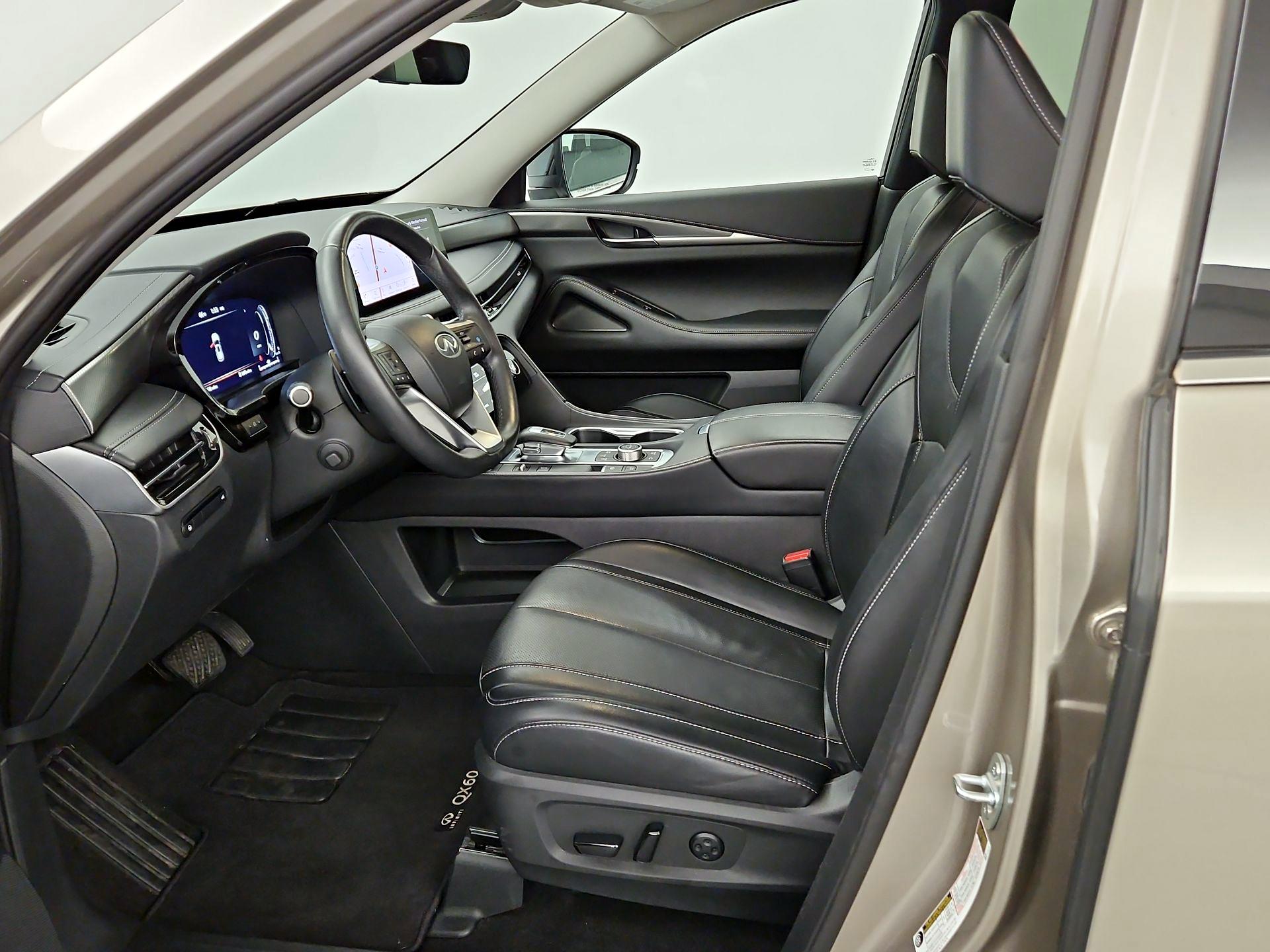 Thumbnail: 2023 INFINITI QX60 - 11