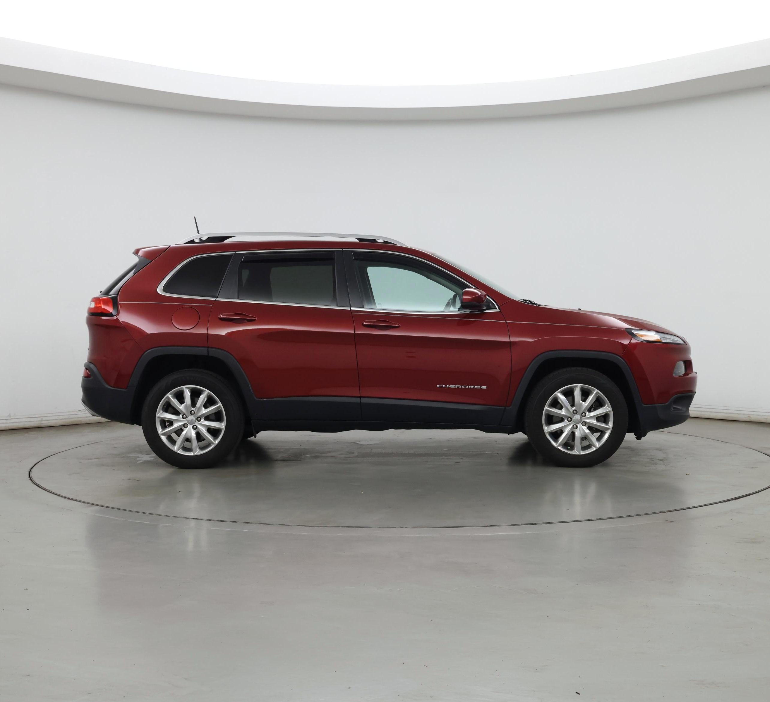 Thumbnail: 2017 Jeep Cherokee - 7