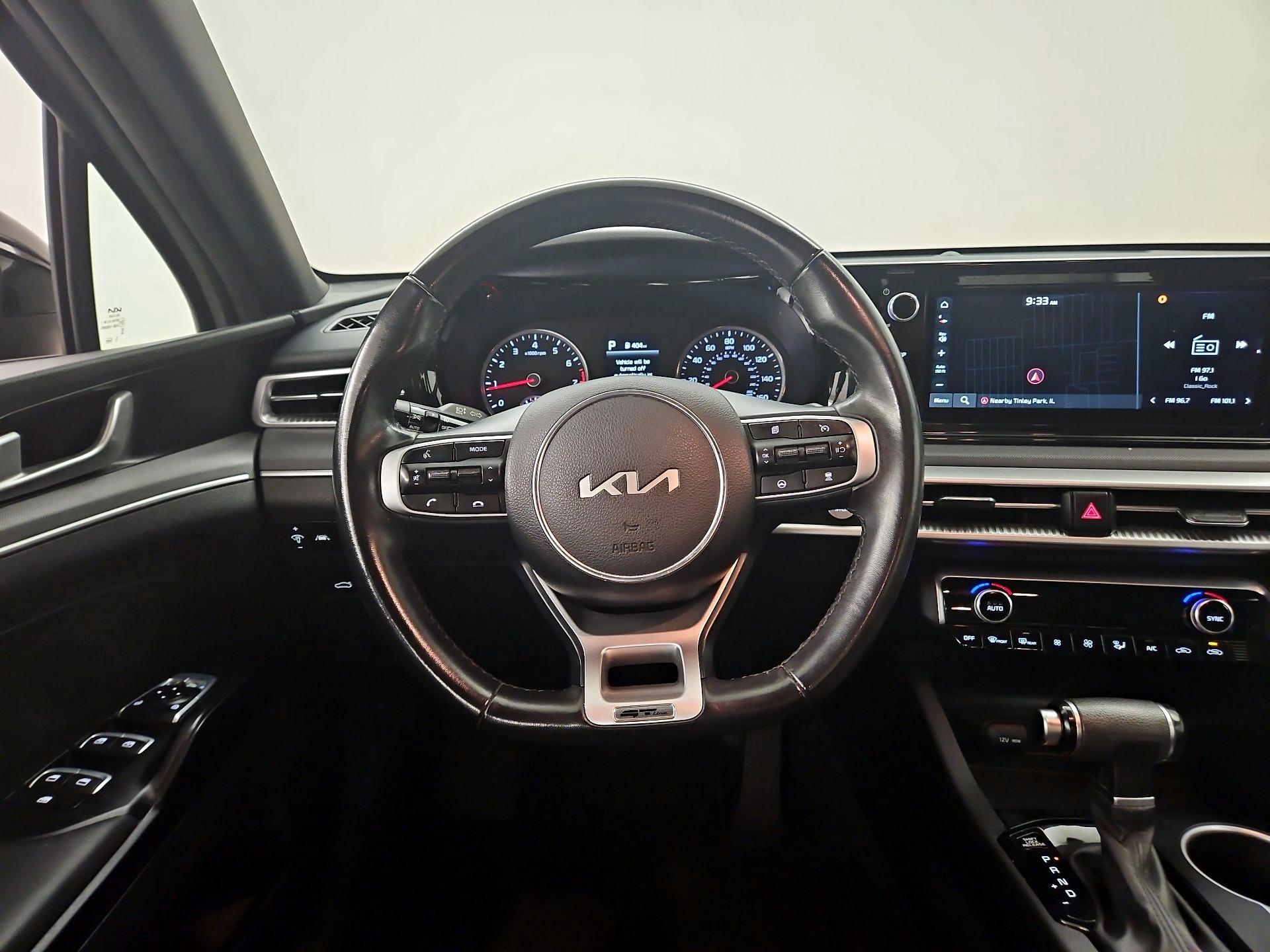 Thumbnail: 2023 Kia K5 - 10