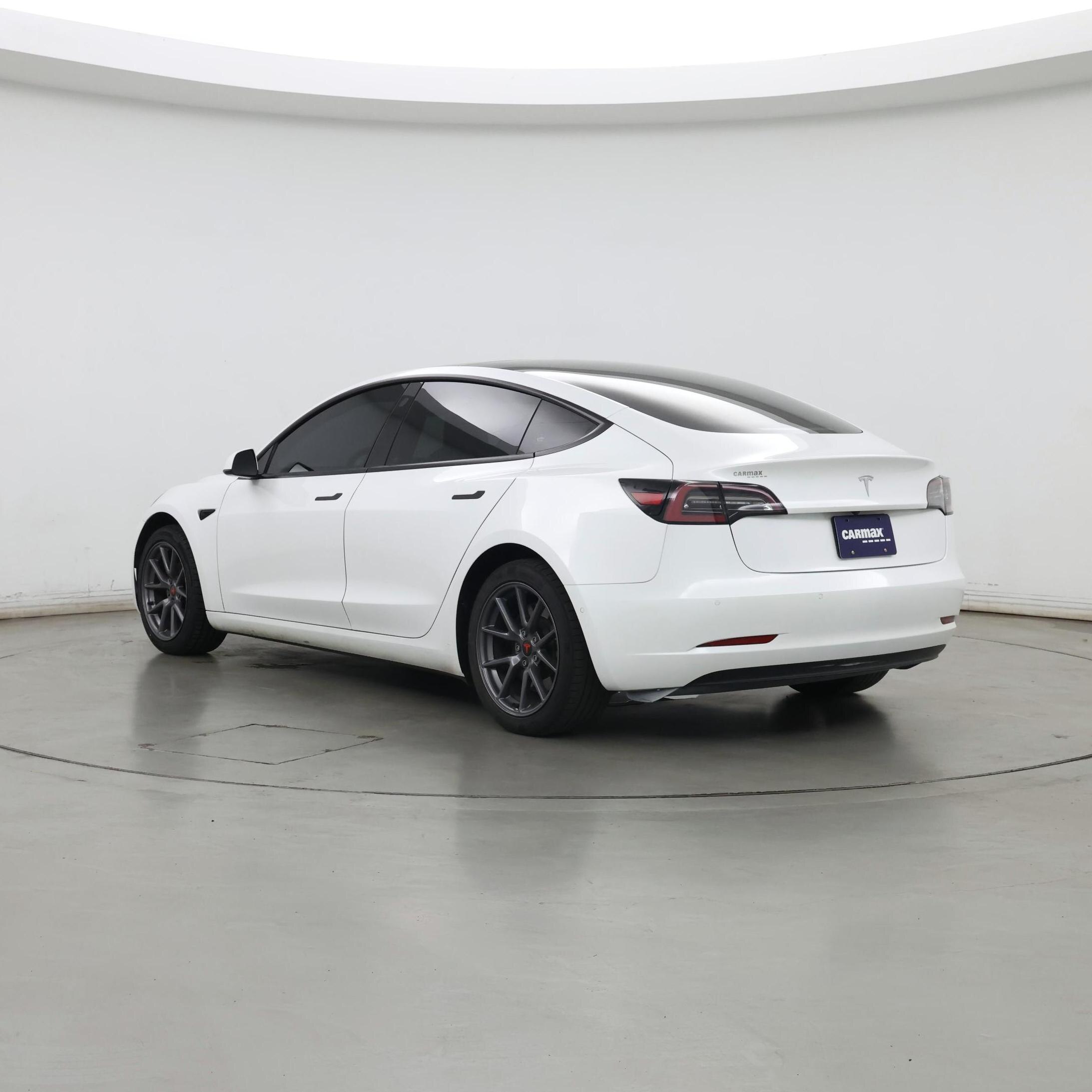 Thumbnail: 2021 Tesla Model 3 - 2
