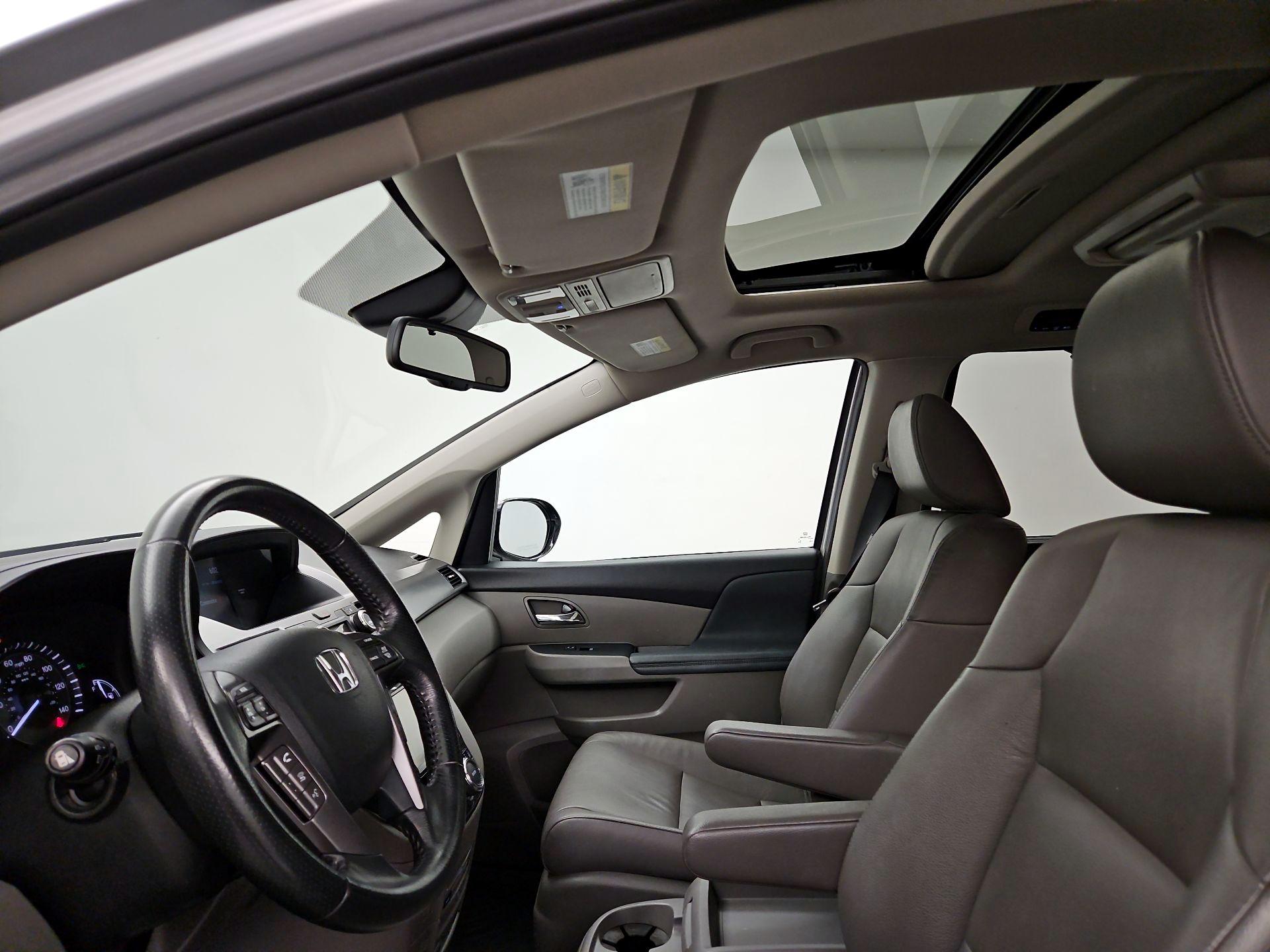 Thumbnail: 2014 Honda Odyssey - 19