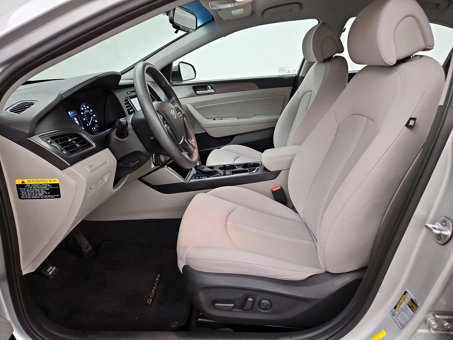 Thumbnail: 2017 Hyundai Sonata - 11