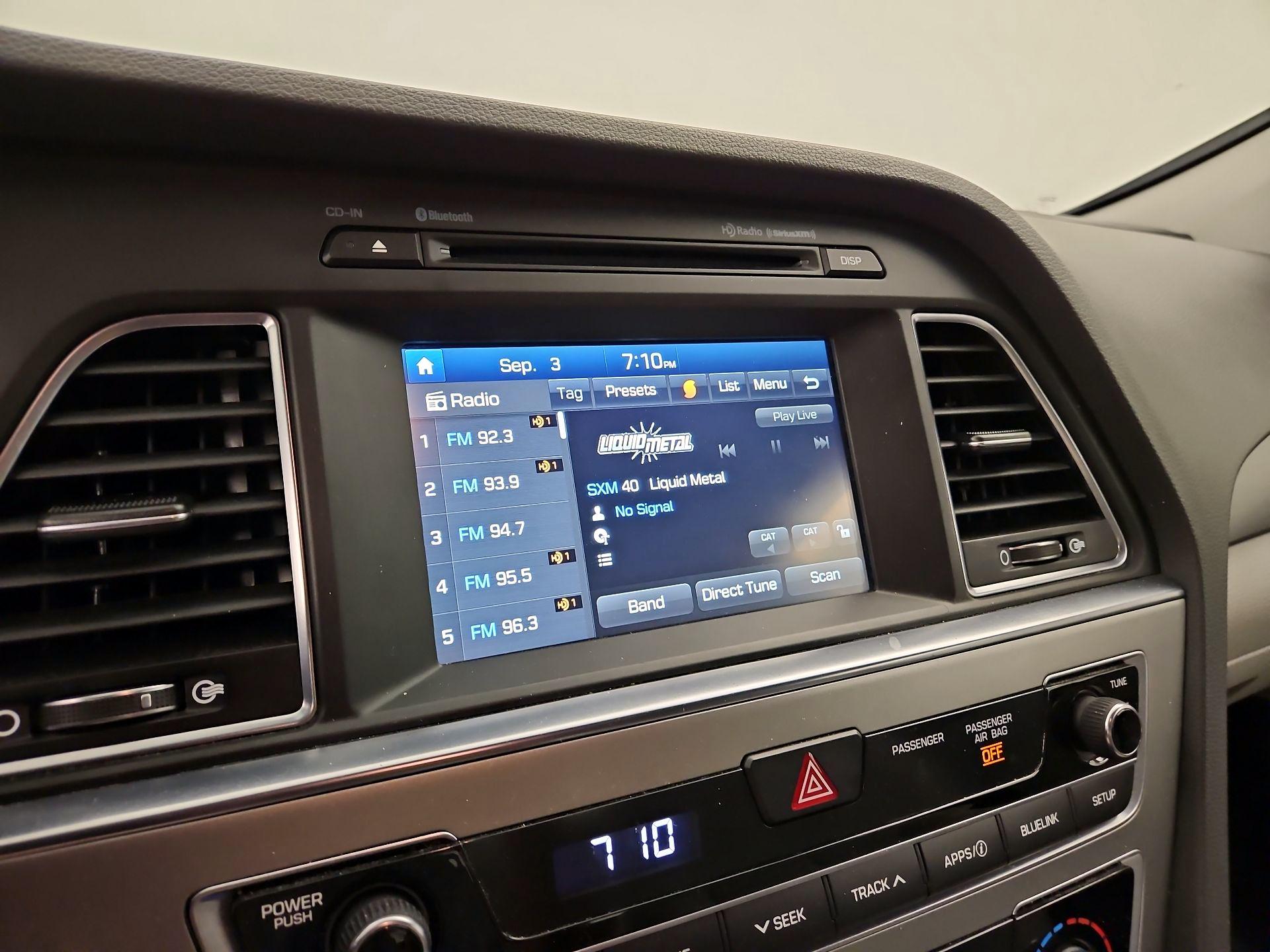 Thumbnail: 2017 Hyundai Sonata - 15