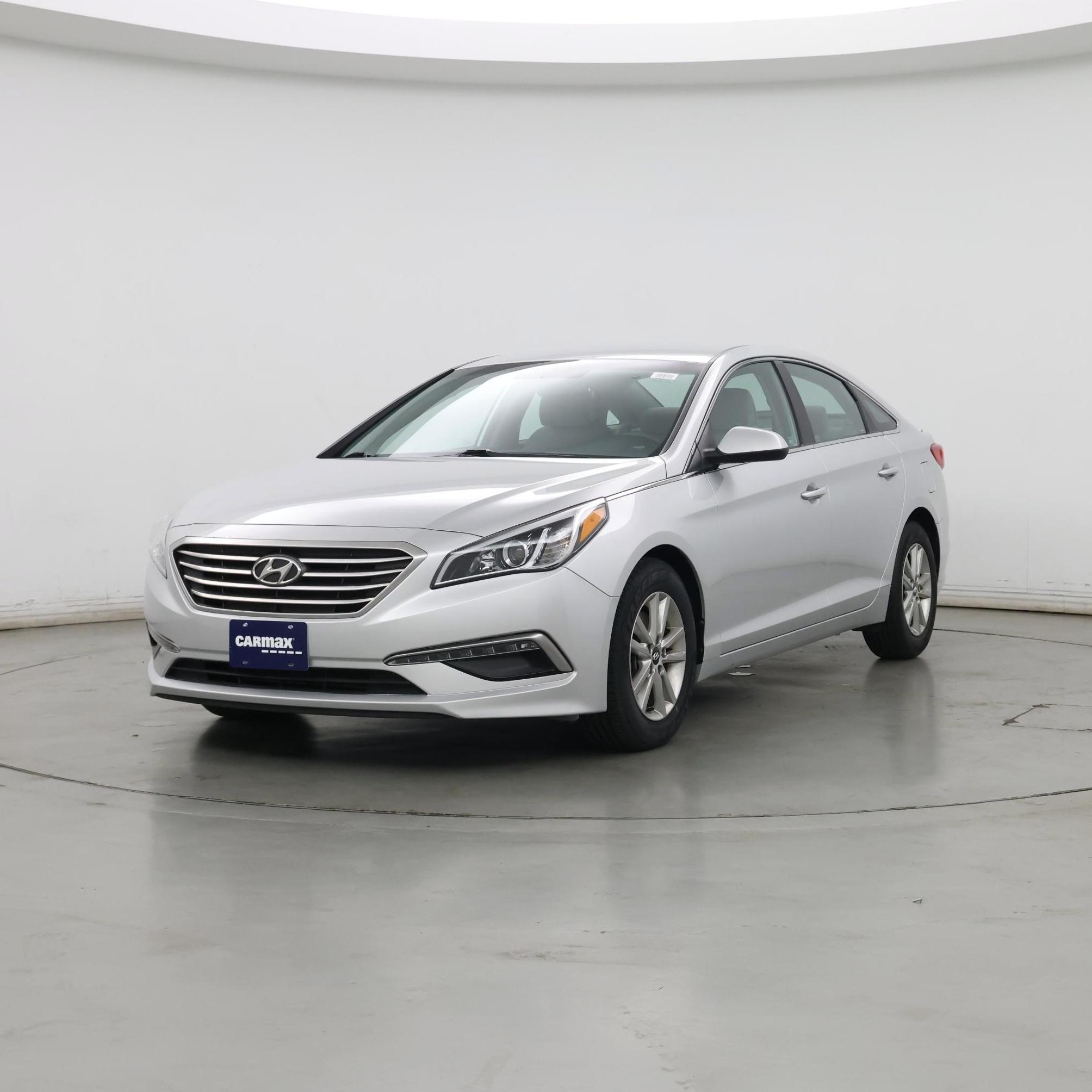 Thumbnail: 2015 Hyundai Sonata - 4
