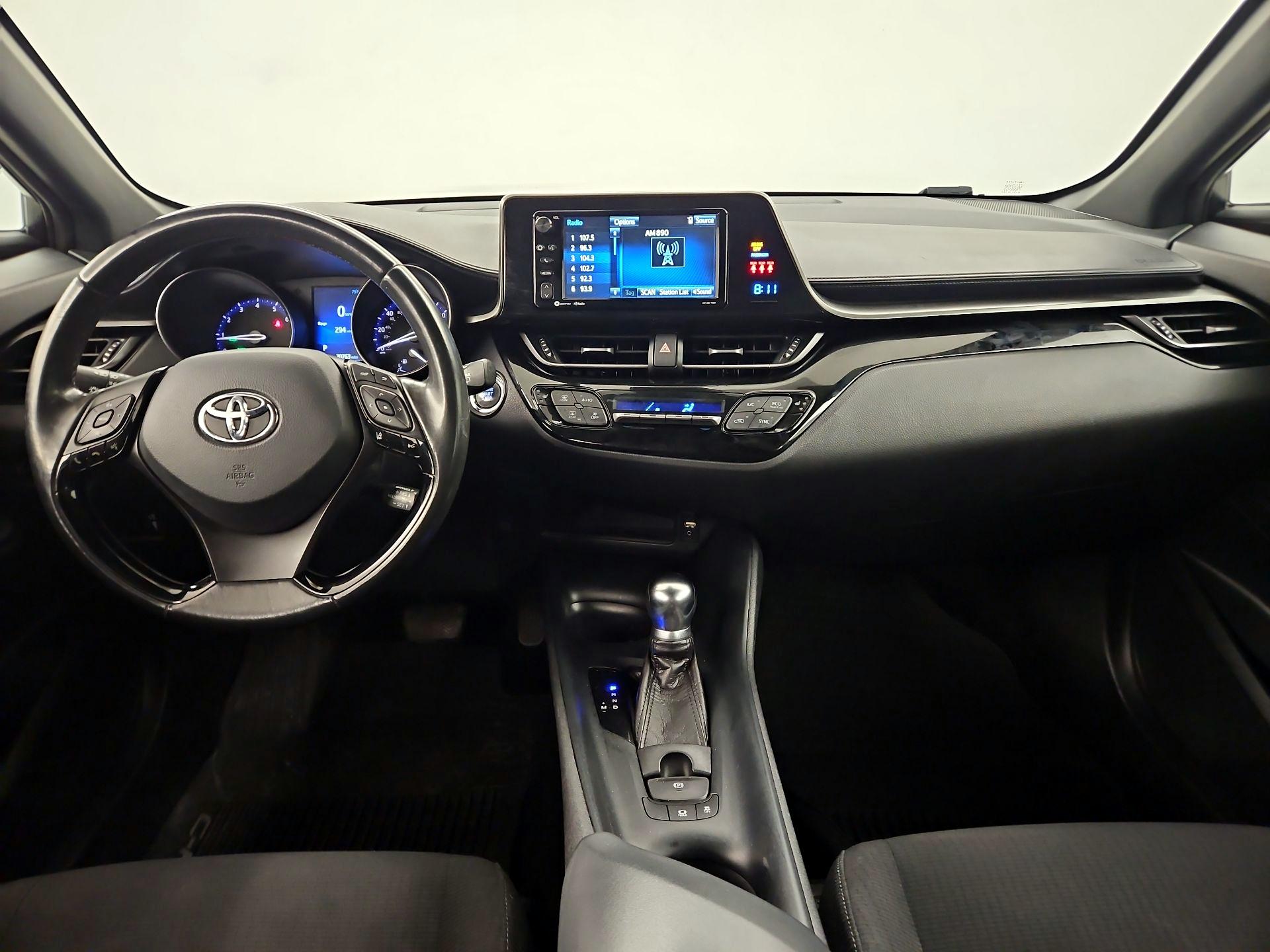 Thumbnail: 2018 Toyota C-HR - 9