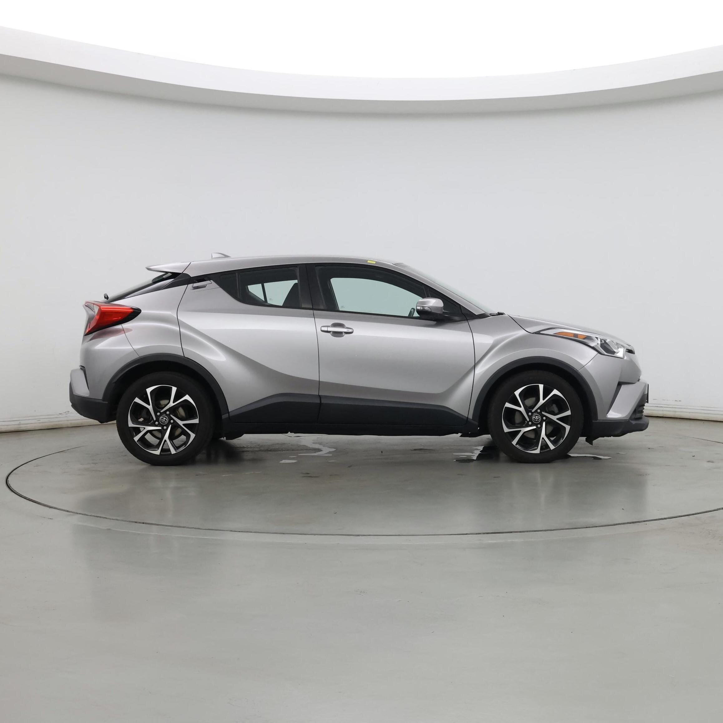 Thumbnail: 2018 Toyota C-HR - 7