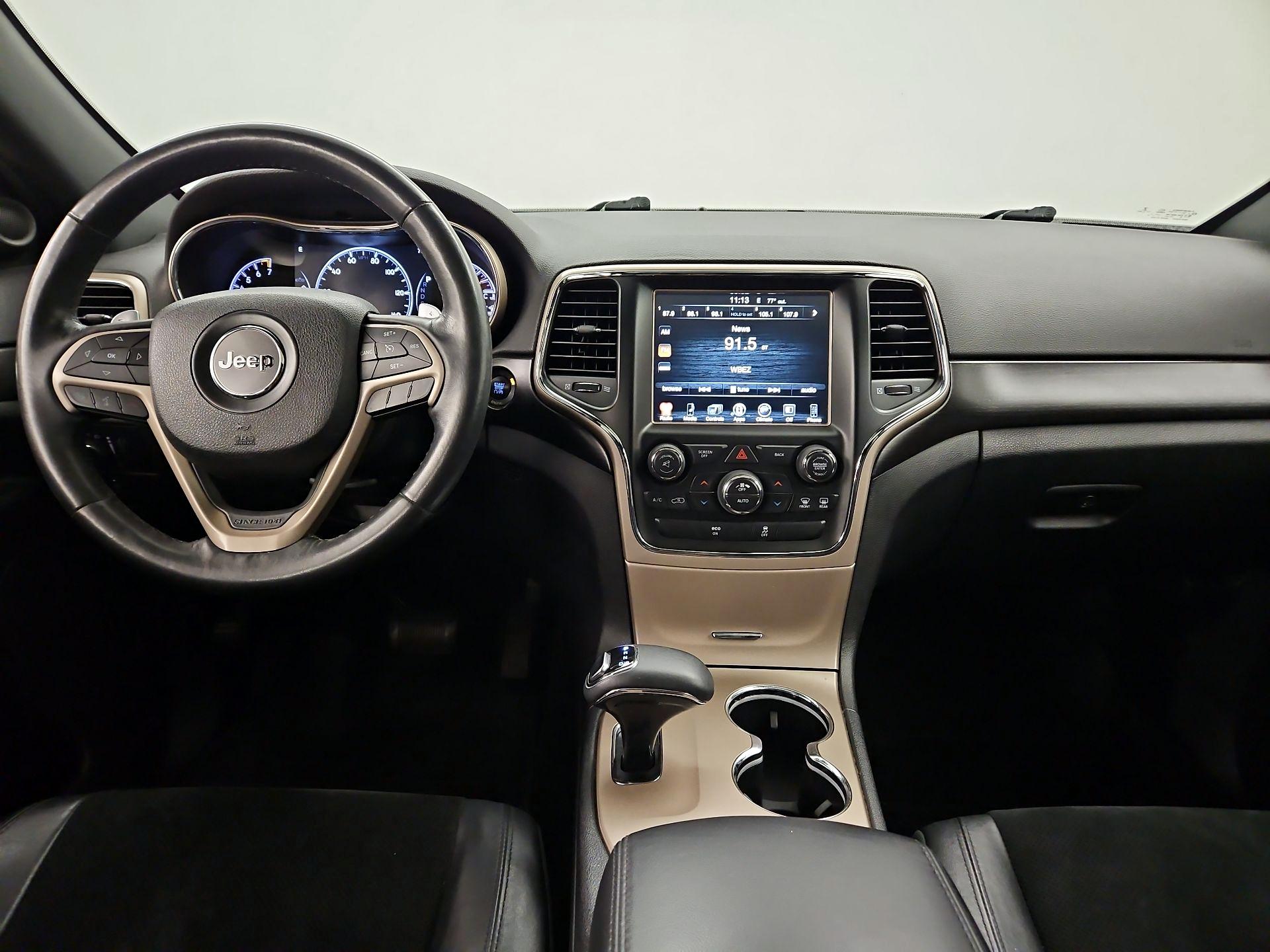 Thumbnail: 2015 Jeep Grand Cherokee - 9