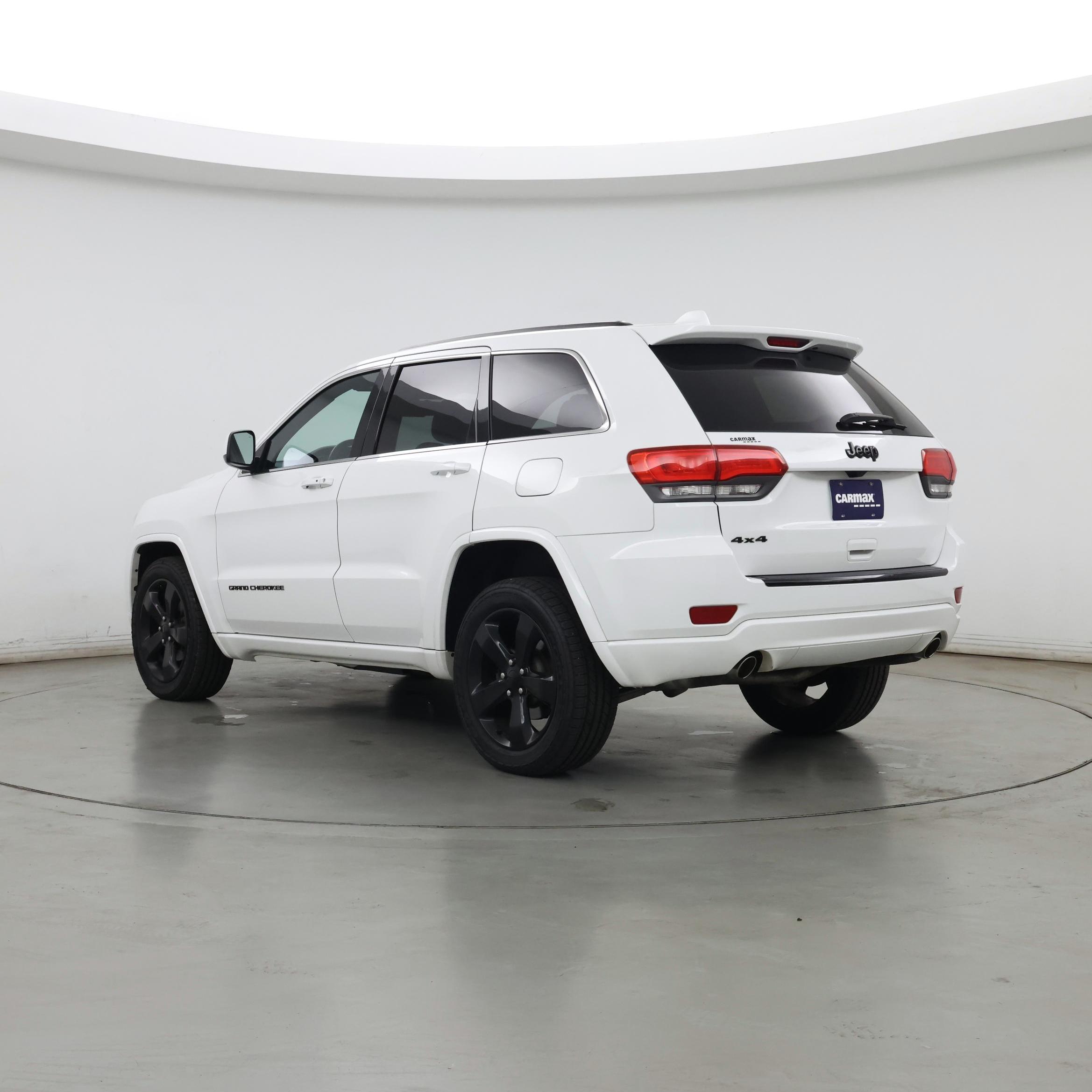 Thumbnail: 2015 Jeep Grand Cherokee - 2