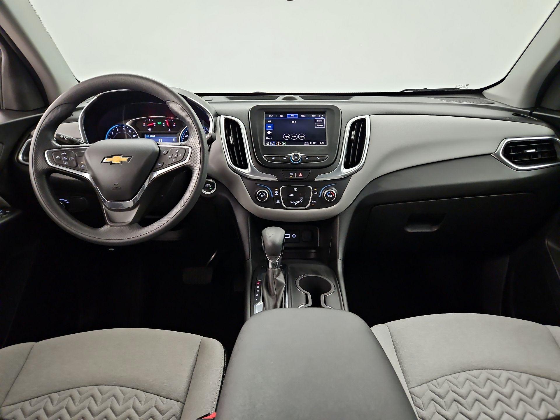 Thumbnail: 2022 Chevrolet Equinox - 9