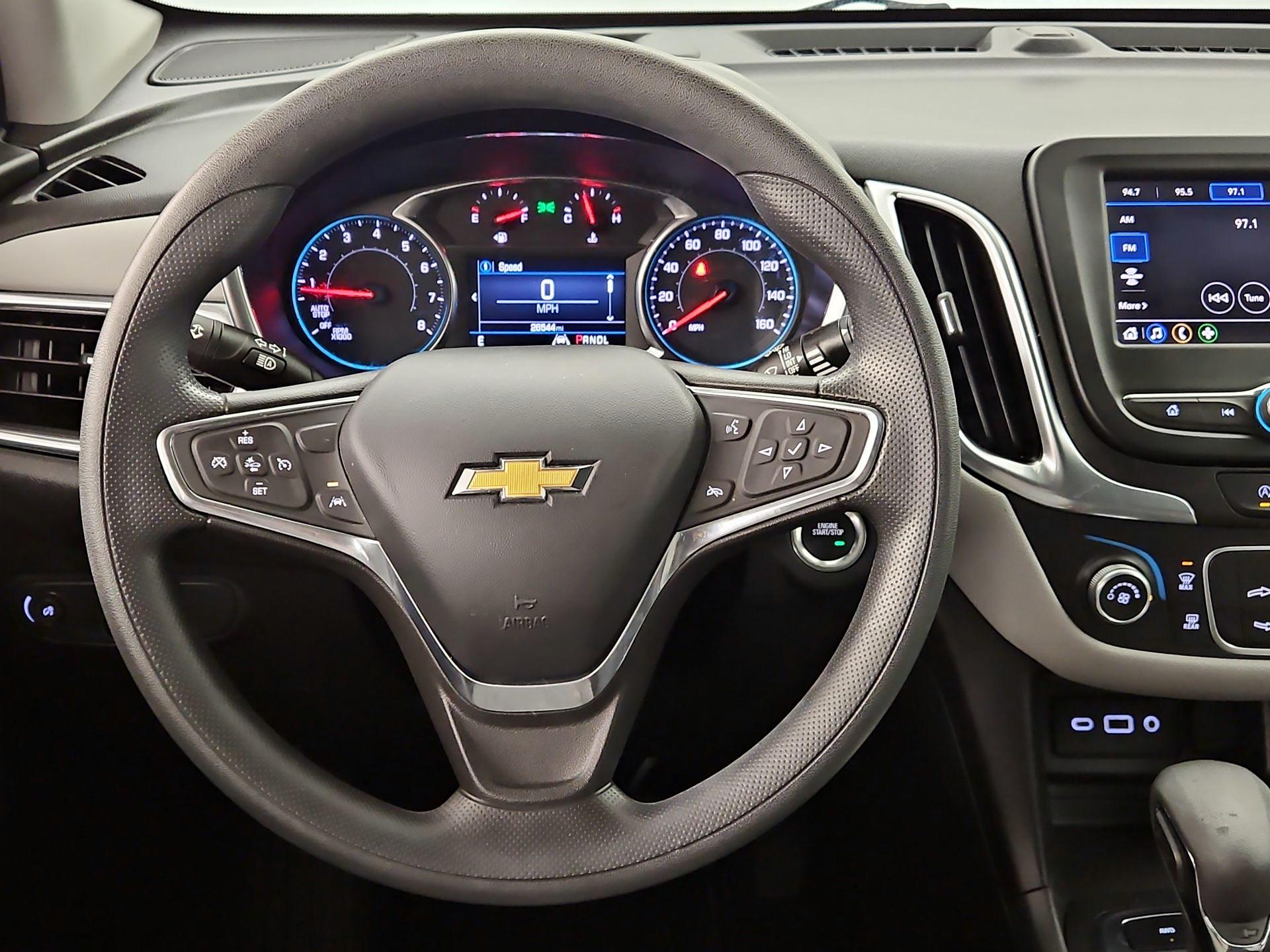 Thumbnail: 2022 Chevrolet Equinox - 10