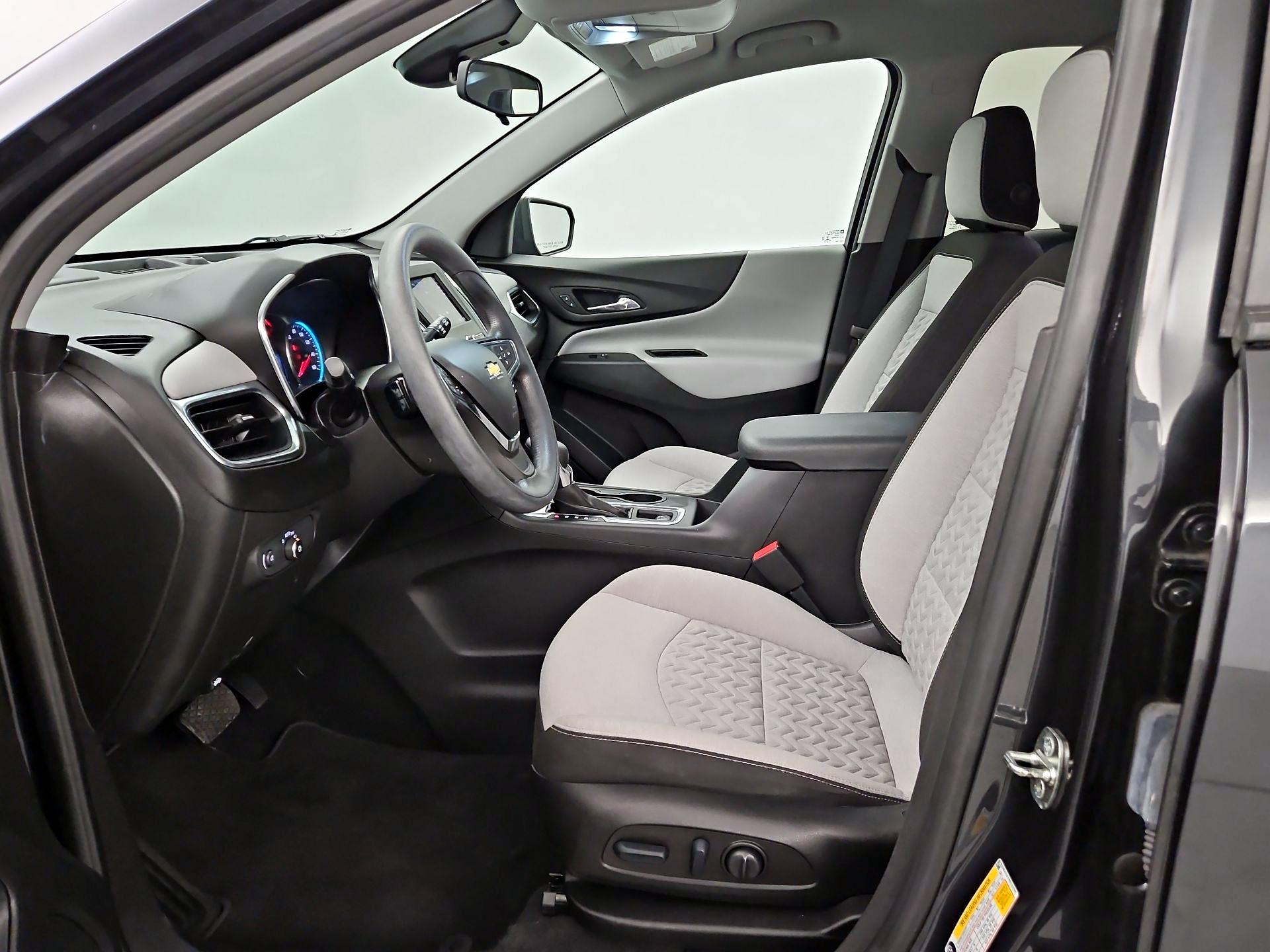 Thumbnail: 2022 Chevrolet Equinox - 11