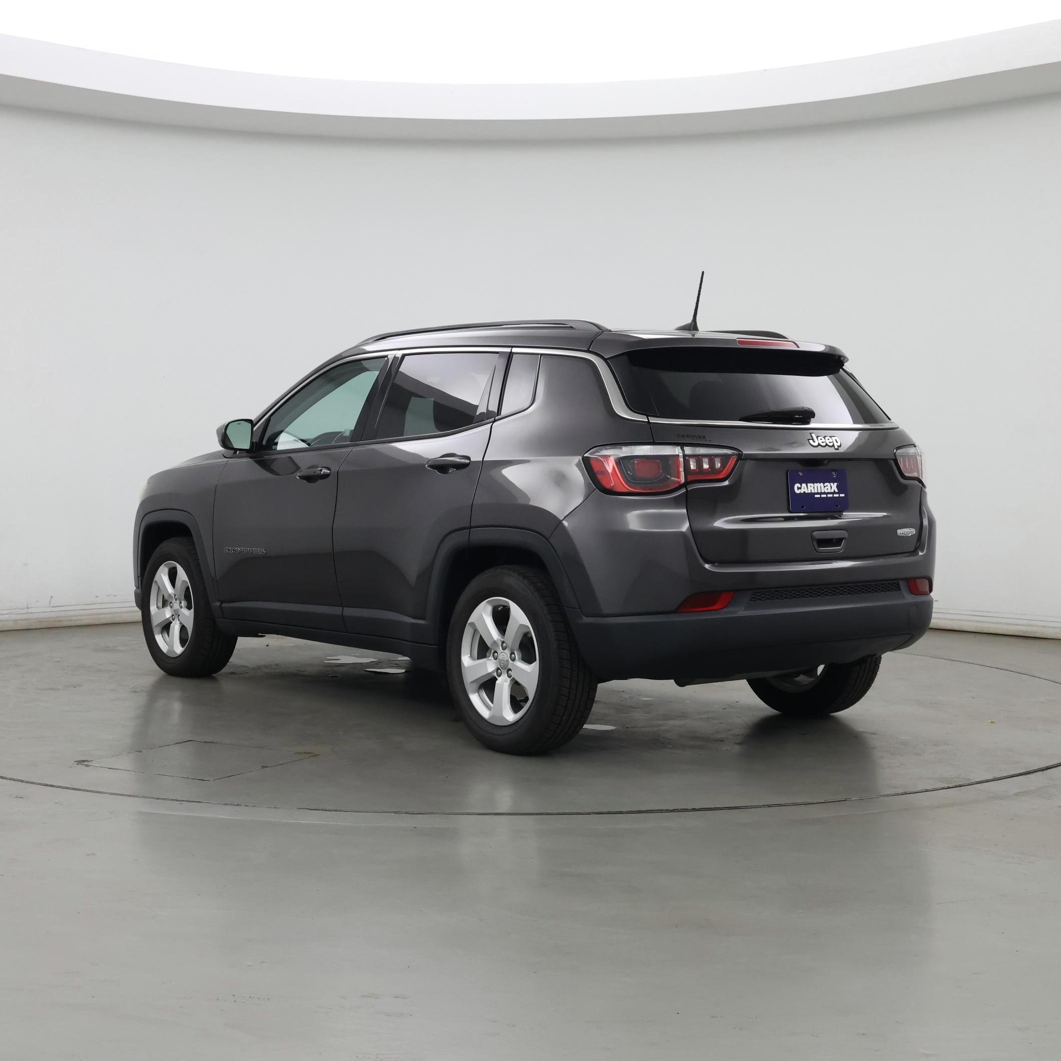 Thumbnail: 2019 Jeep Compass - 2