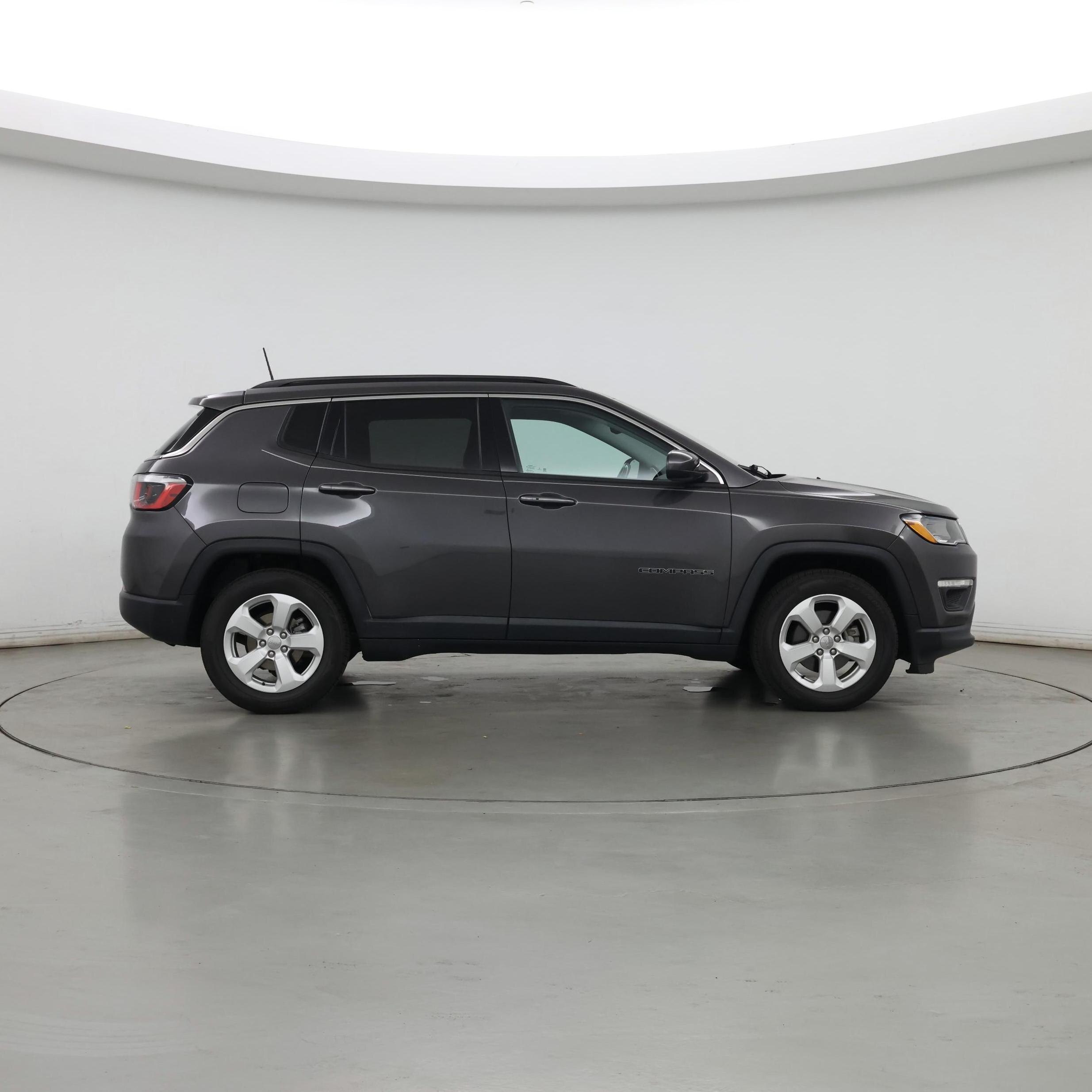 Thumbnail: 2019 Jeep Compass - 7