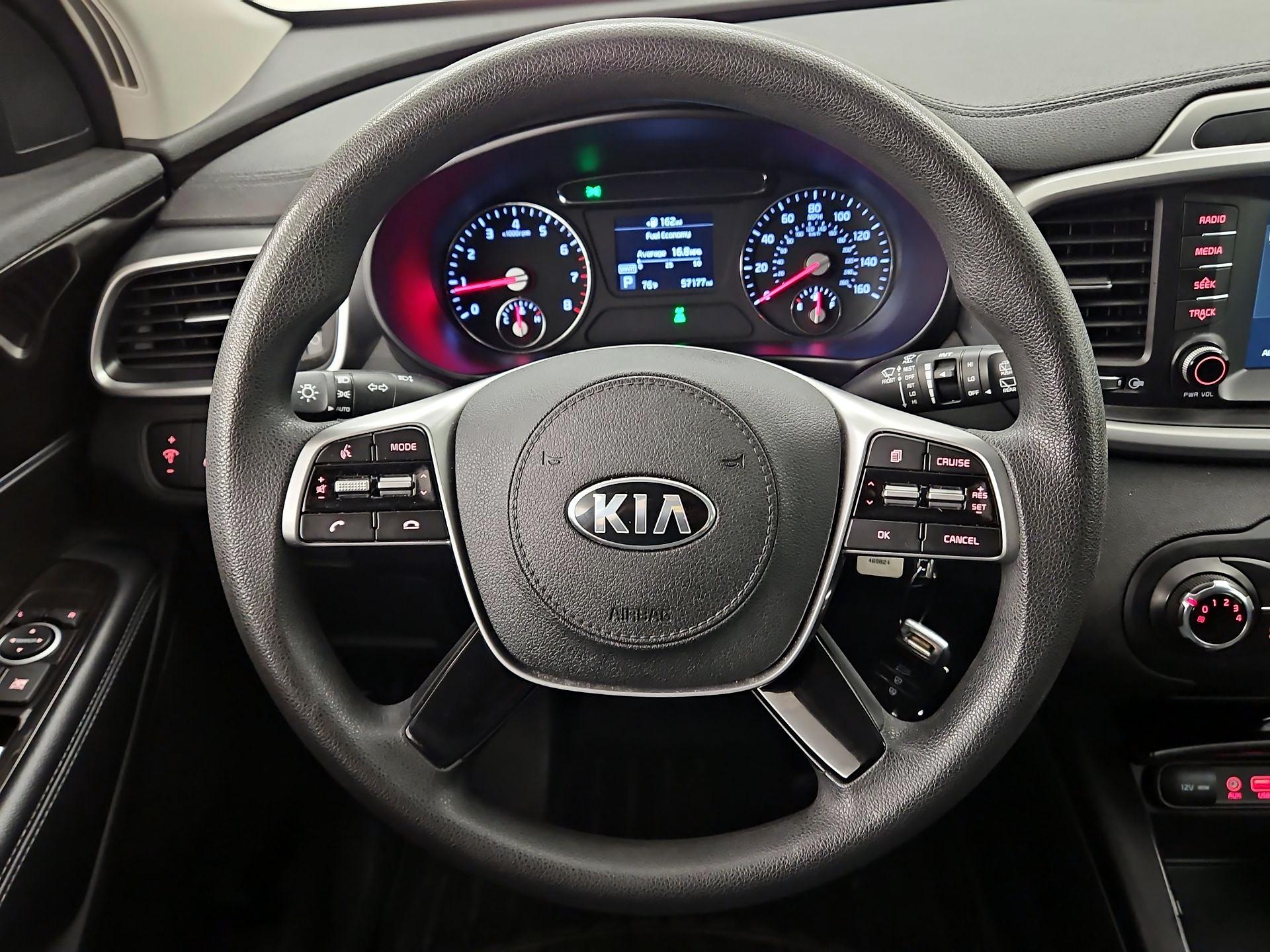 Thumbnail: 2019 Kia Sorento - 10