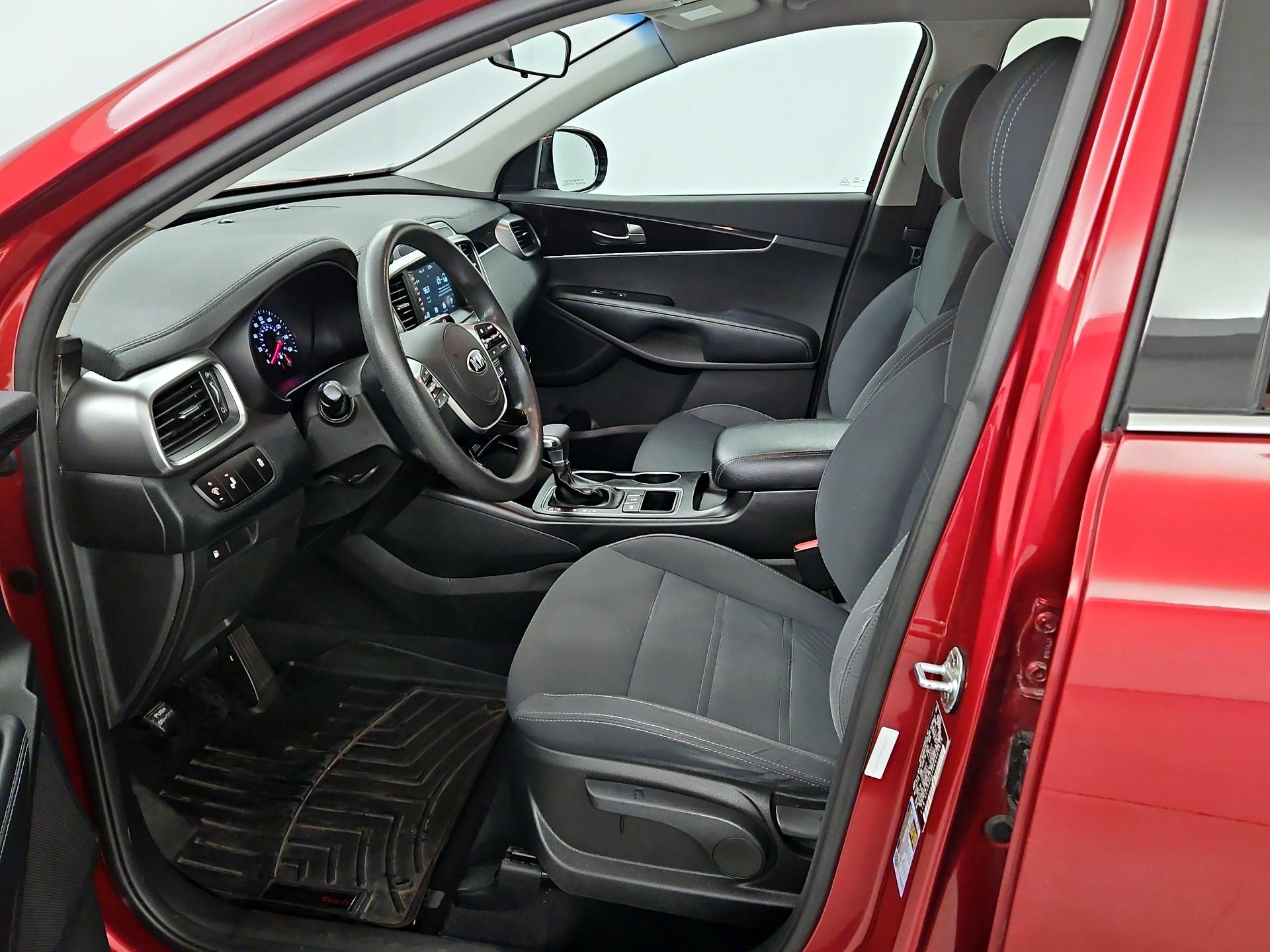 Thumbnail: 2019 Kia Sorento - 11