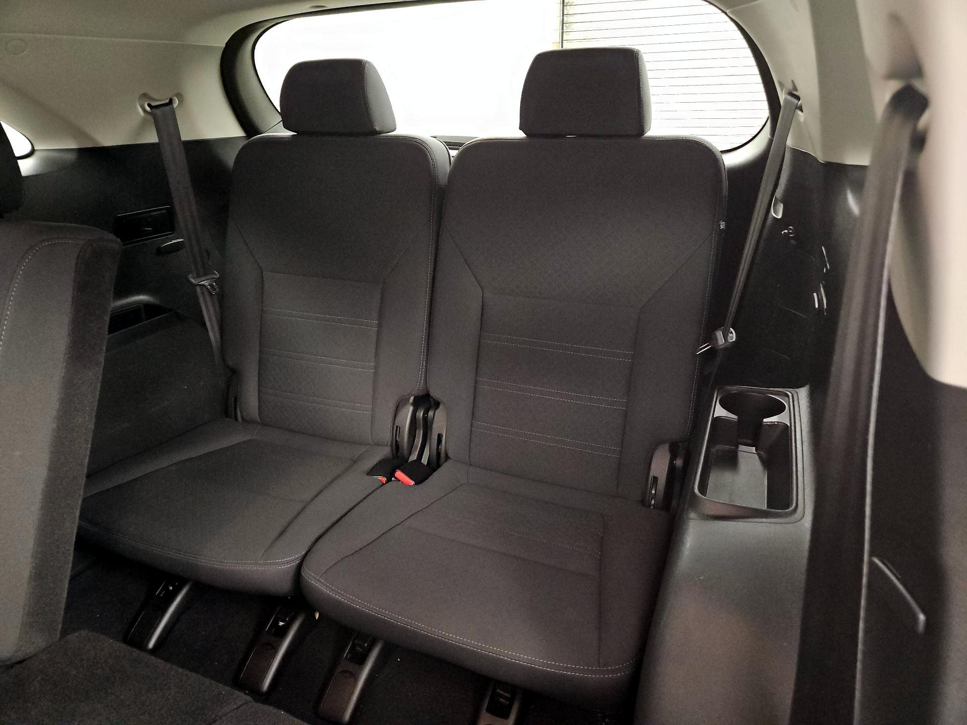 Thumbnail: 2019 Kia Sorento - 20