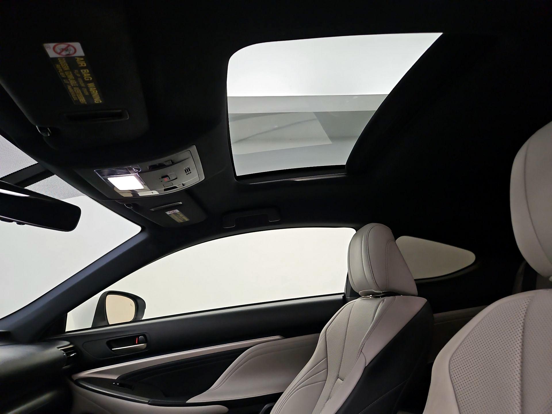 Thumbnail: 2015 Lexus RC - 20