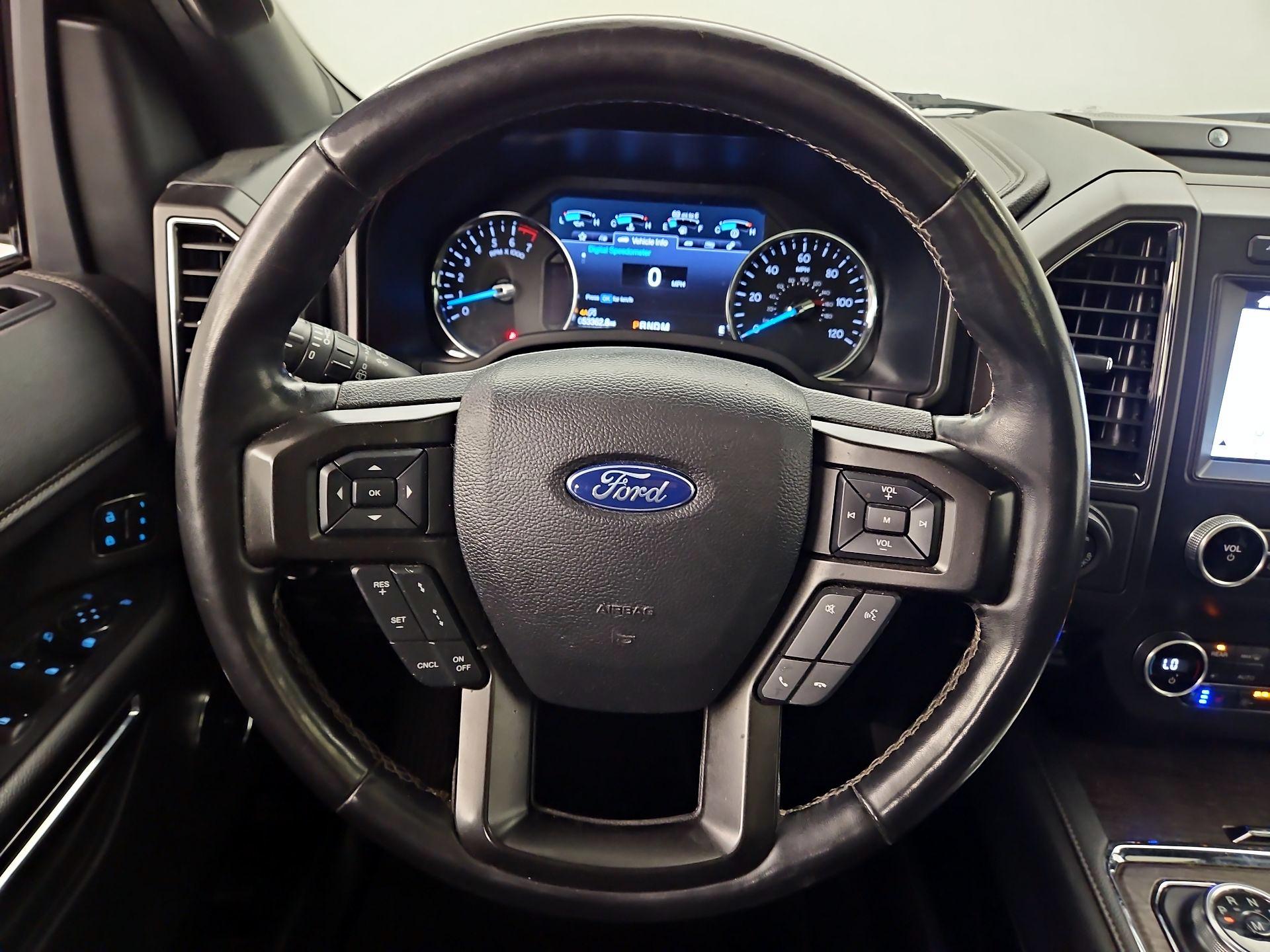 Thumbnail: 2019 Ford Expedition - 10